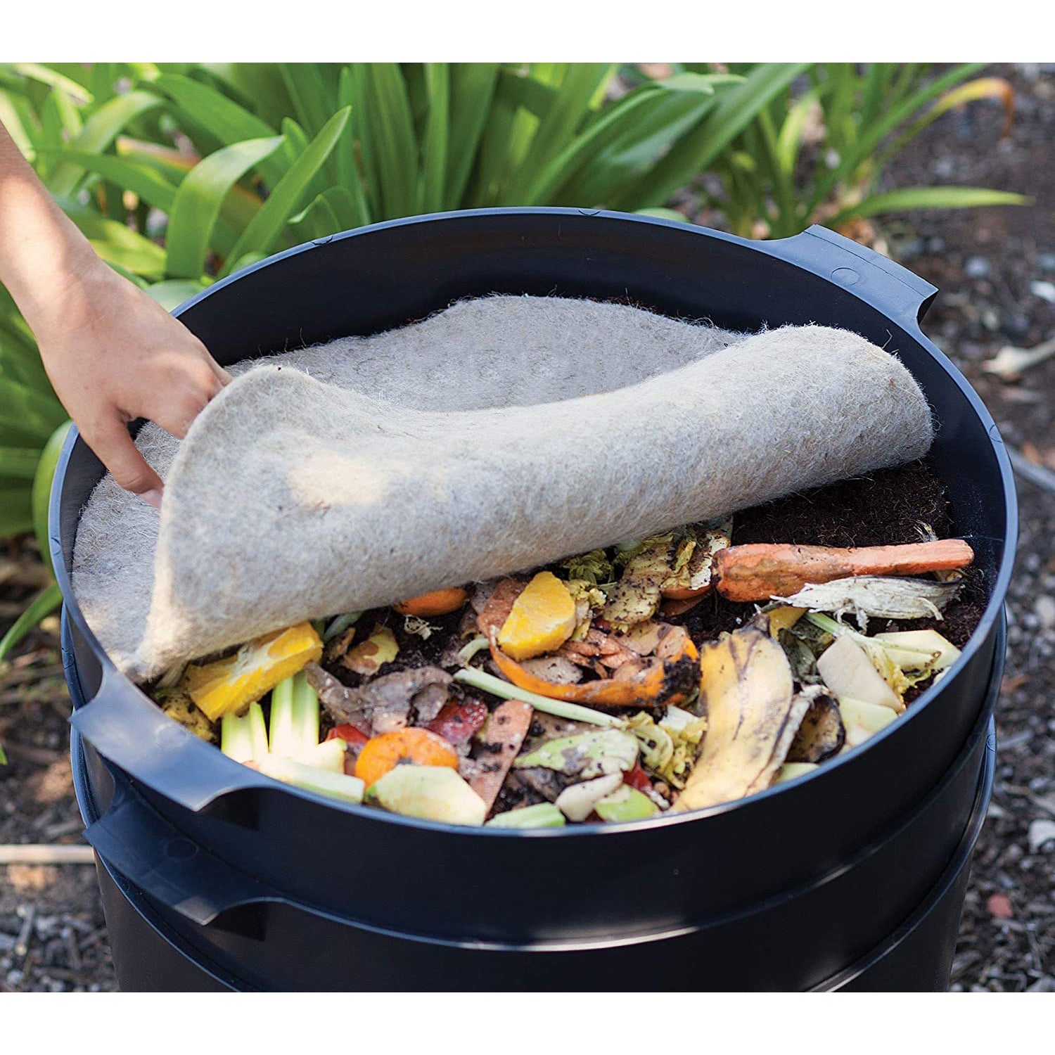 Tumbleweed Can O Worms Round Compost All Natural Worm Blanket for Worm Farm