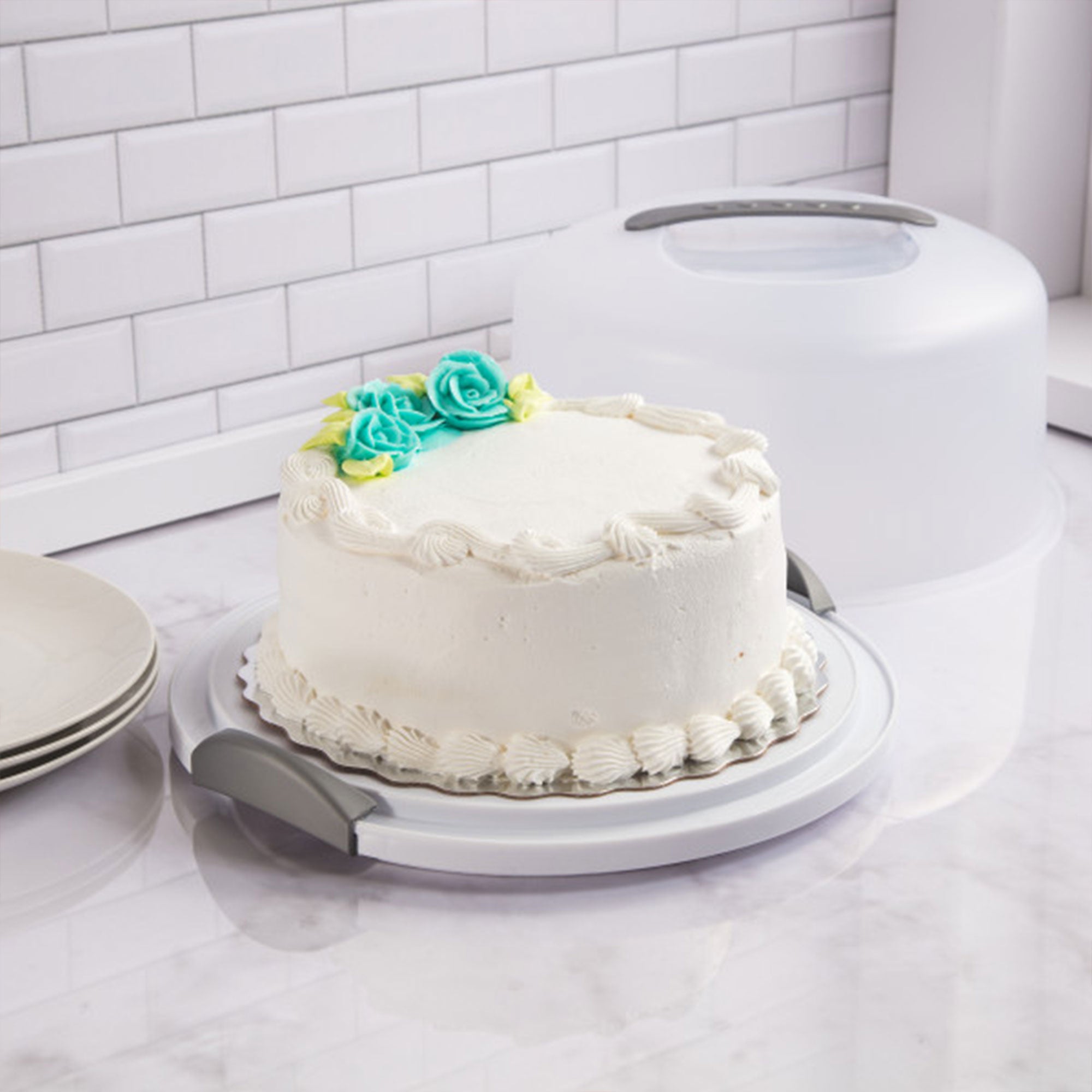 Sterilite Portable Latching Cake Server Carrier Keeper with Handles (8 Pack) - VMInnovations