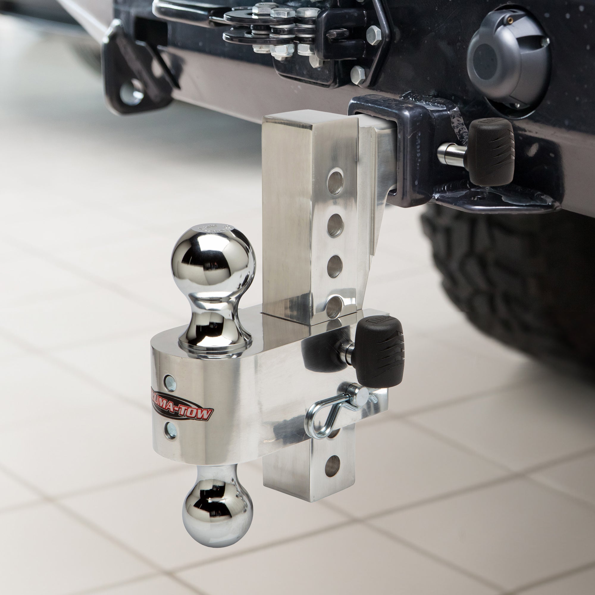 Uriah Products Aluminum Hitch Mount with up to 8 Inch Rise and Drop (Open Box) - VMInnovations