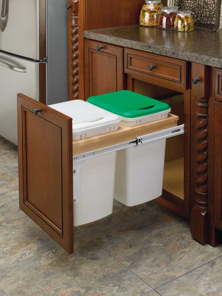 Rev-A-Shelf 4WCTM-18DM2 Double 35-Qt Pullout Waste Container Bin, White (Used)