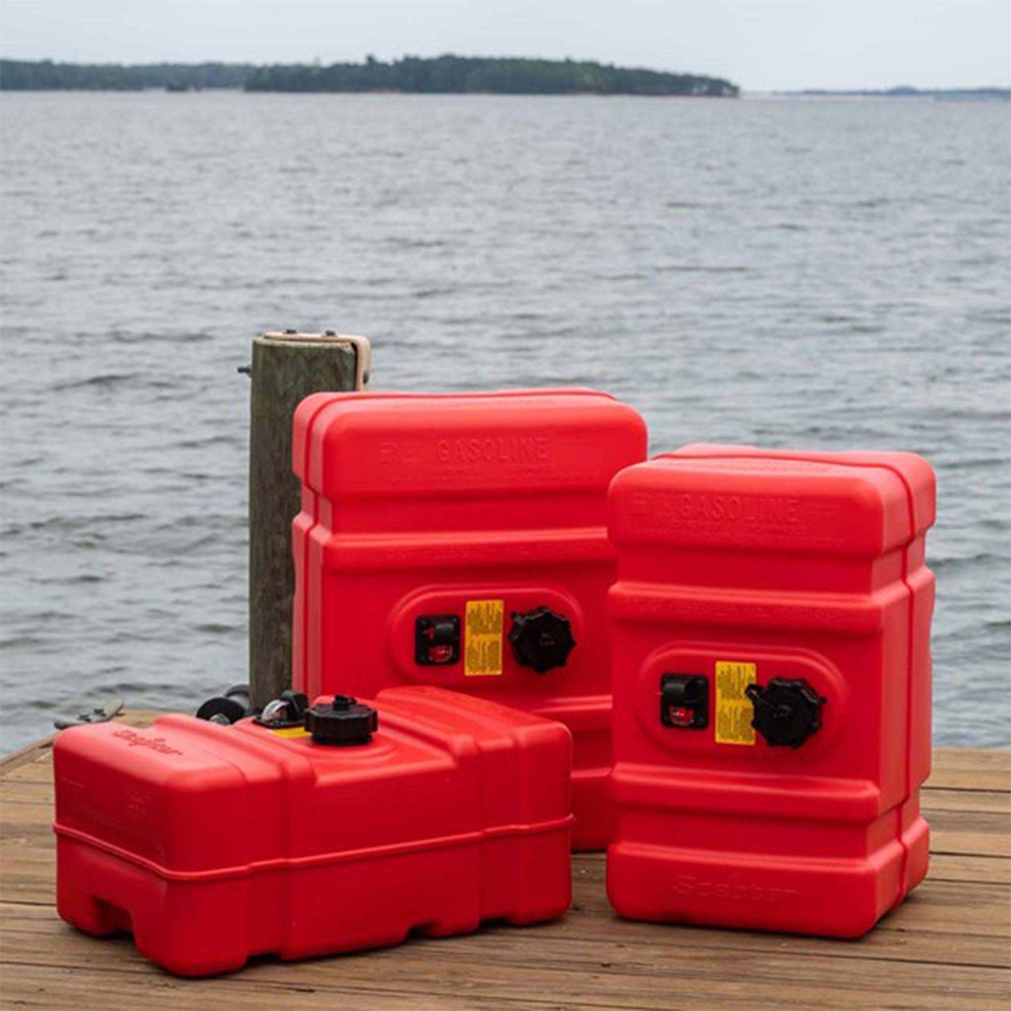 Scepter Eco Friendly OEM Tall 12 Gallon Portable Marine Fuel Tank, Red (Used)