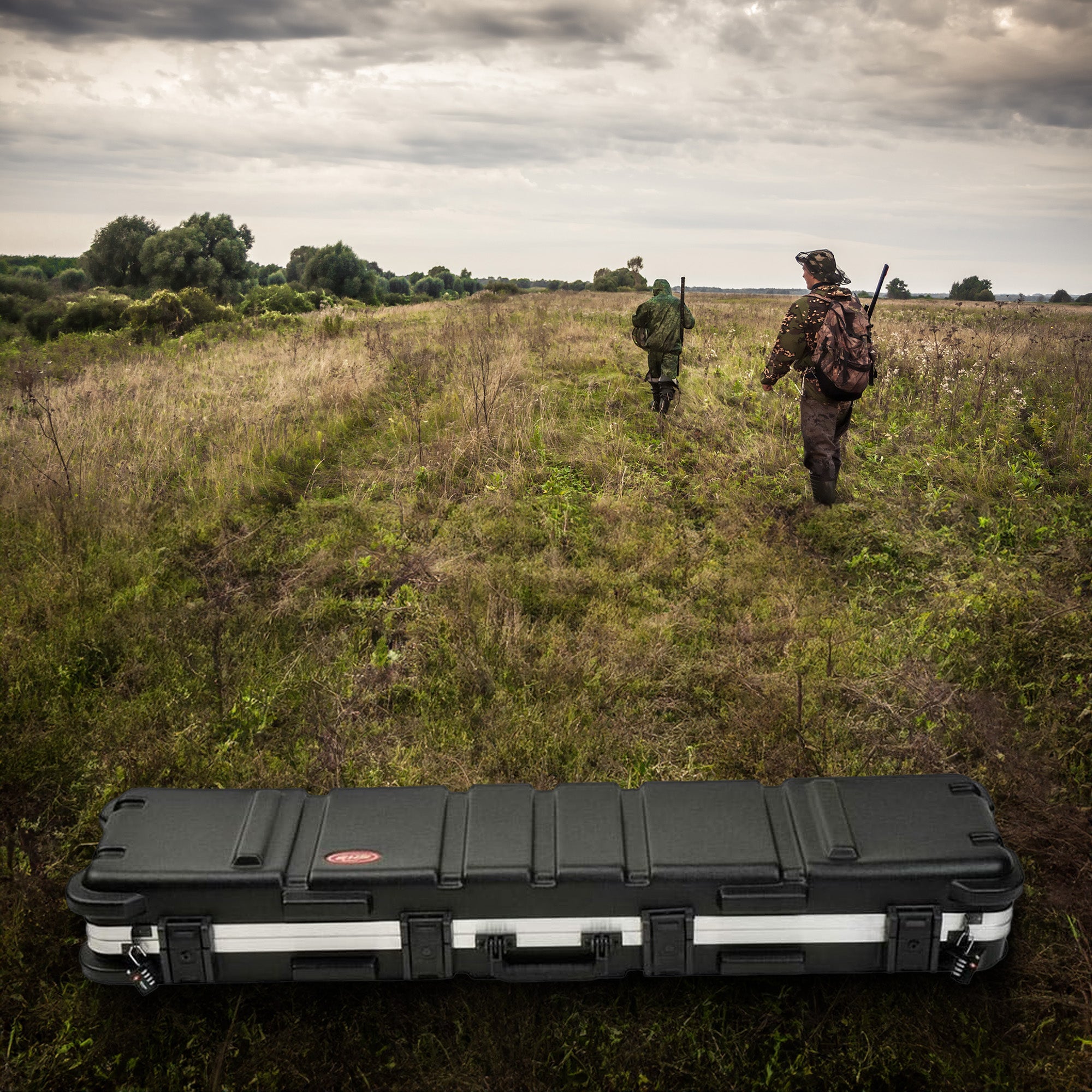 SKB Cases ATA 300 Hard Exterior Waterproof Double Rifle Transport Case (Damaged)