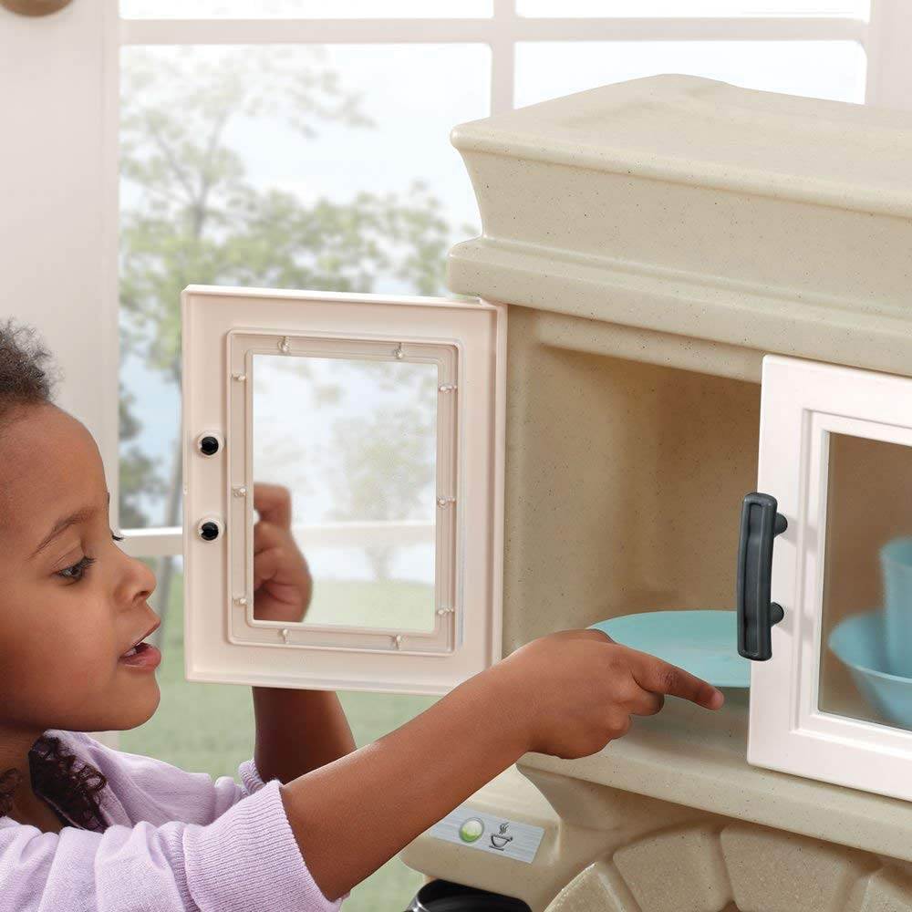 Step2 Heart of the Home Pretend Play Kitchen Set (For Parts)
