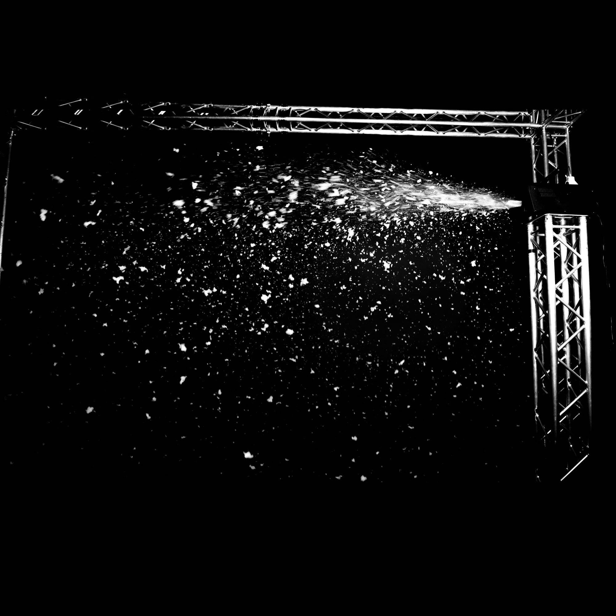 Chauvet DJ Atmospheric Effect High Output Snow Machine with Wired Remote | SM100