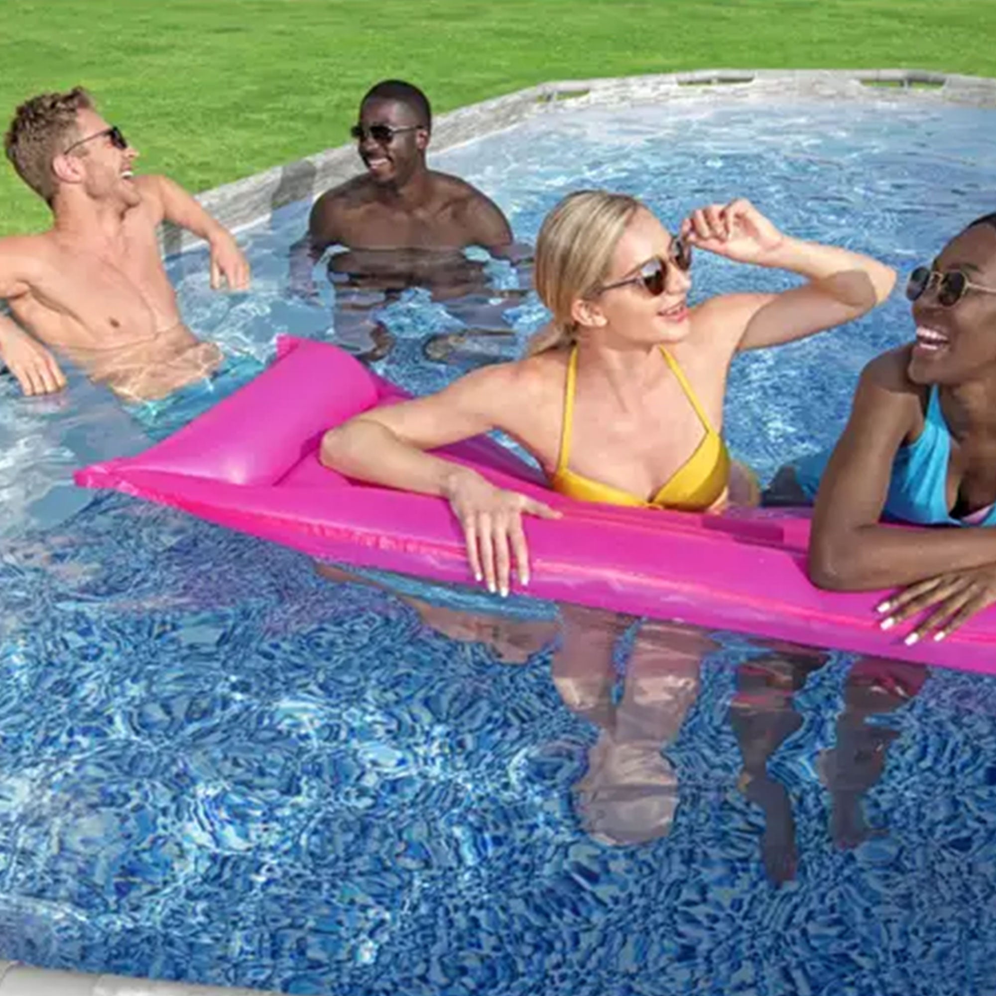 Bestway Power Steel Swim Vista 18ft x 9ft x 48in Above Ground Swimming Pool Set - VMInnovations