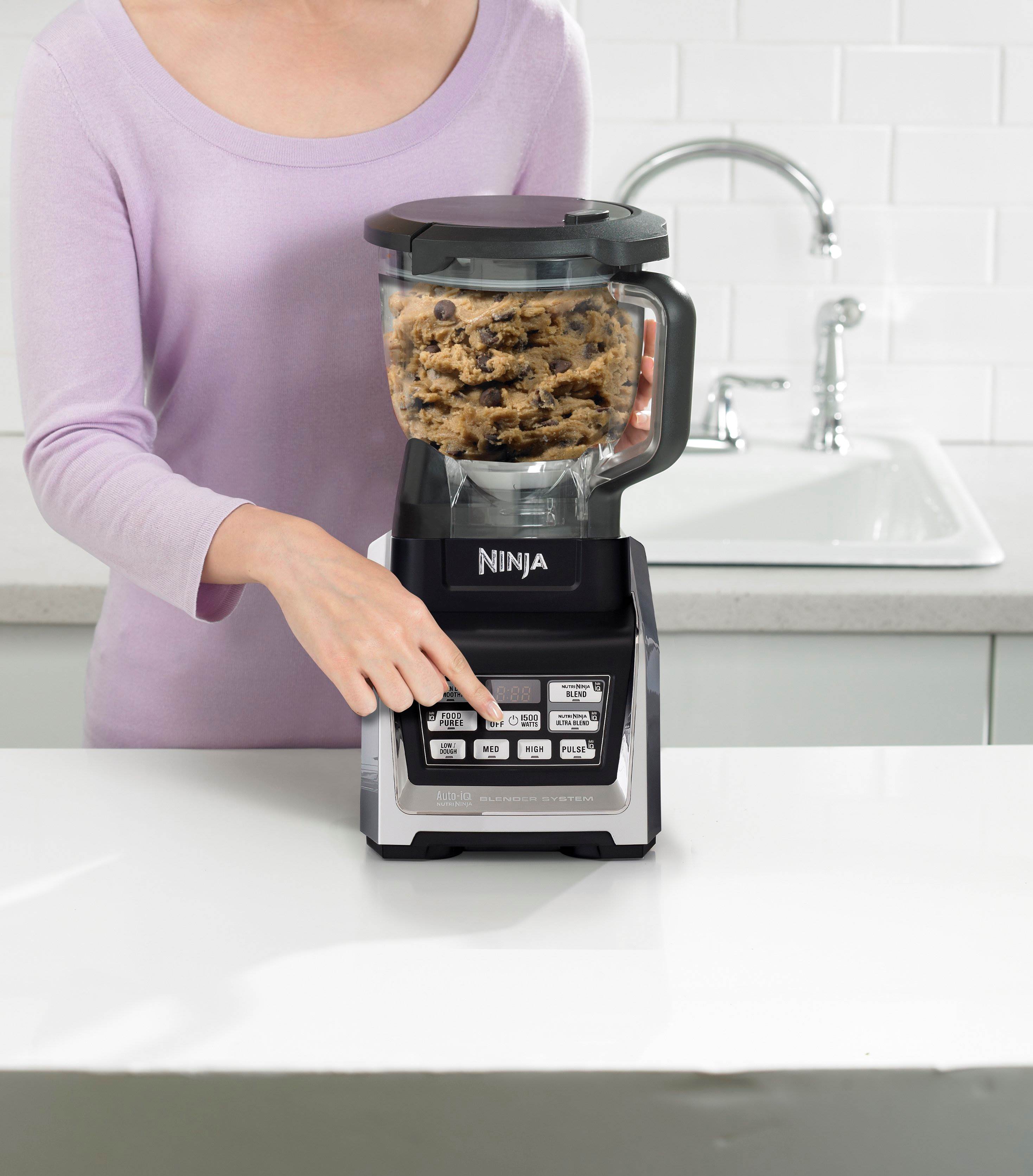 Ninja Nutri Duo Auto-iQ Blender Set w/ Recipes Cookbook (Refurbished)