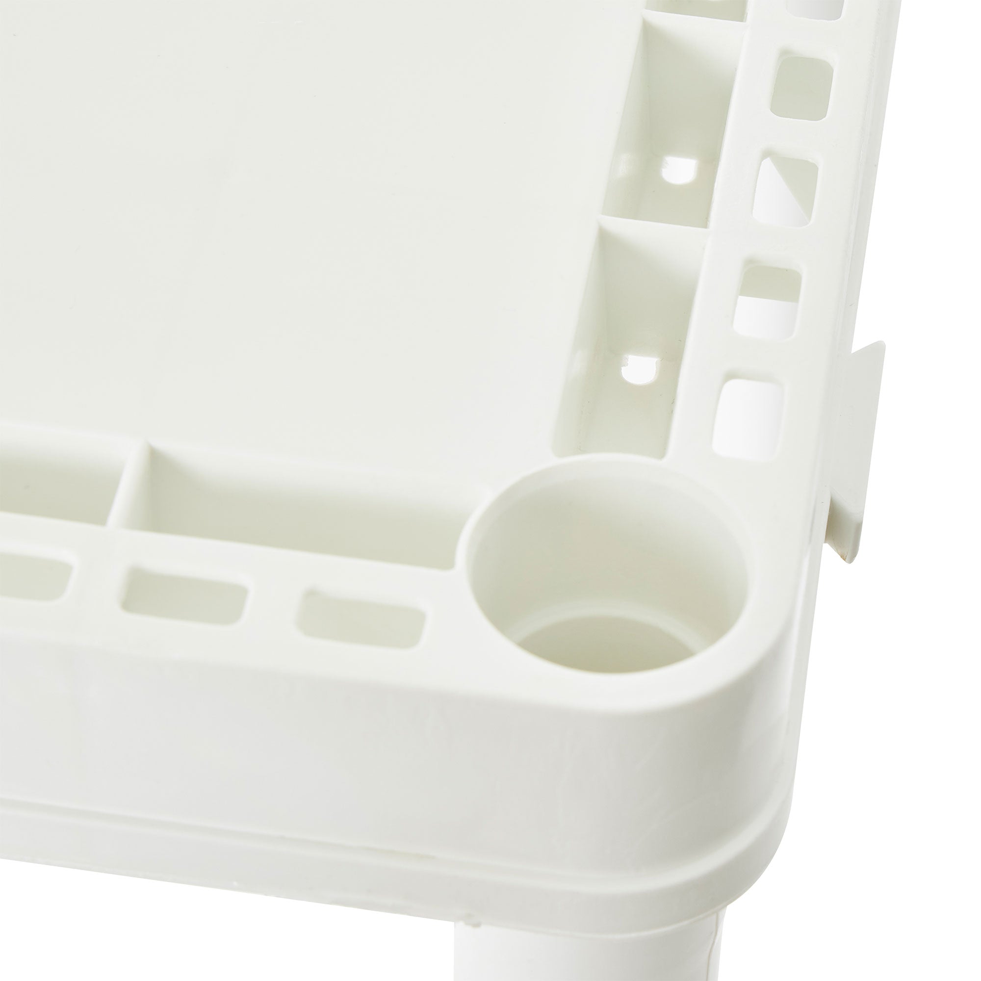 Gracious Living 4 Shelf Solid Light Duty Resin Storage Unit, White (Used)