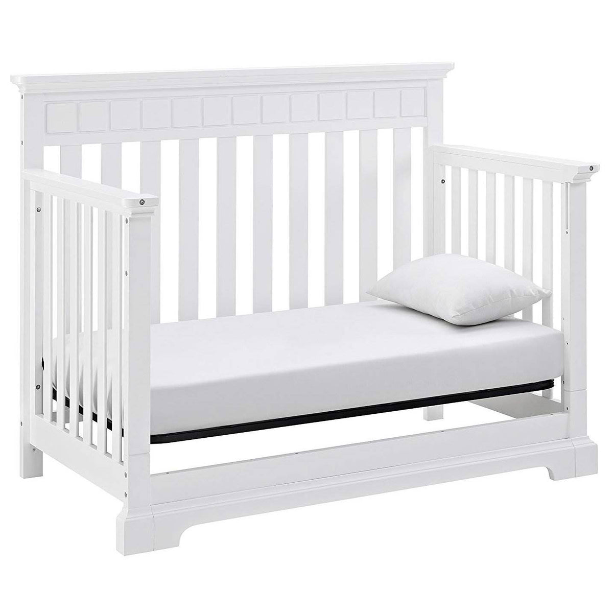 Thomasville Kids Willow 4 in 1 Crib, White & Sealy Soybean Everedge Mattress