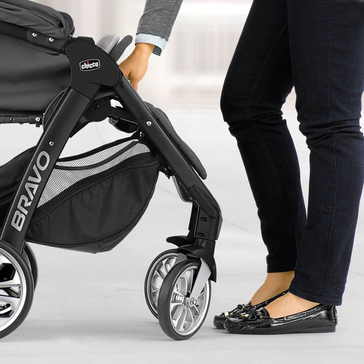 Chicco Bravo LE Stroller w/ KeyFit 30 Zip Infant Car Seat and Base Travel System - VMInnovations