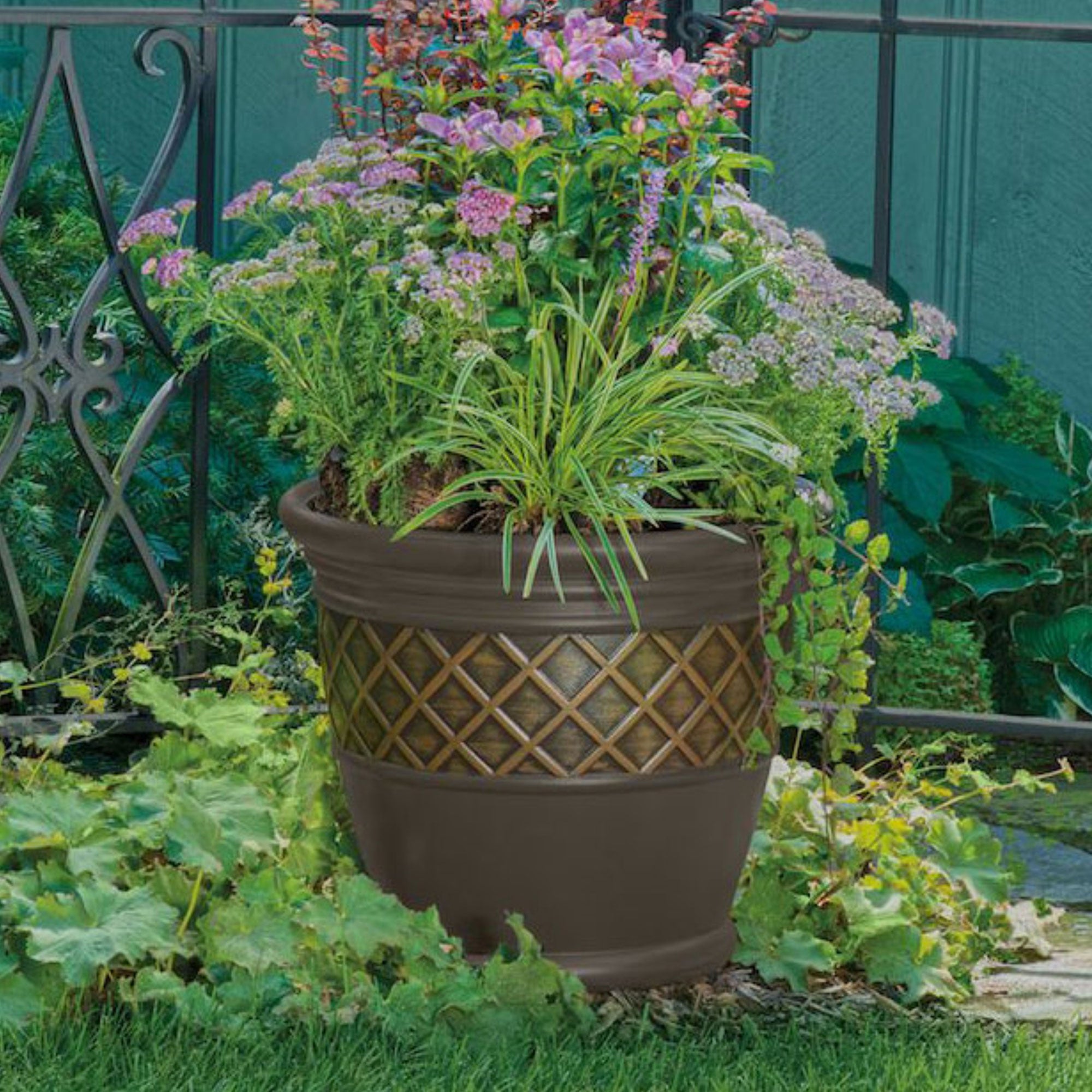 Suncast Atlin 18 Inch Resin Round Decorative Flower Pot Vase Box Planter, Java - VMInnovations