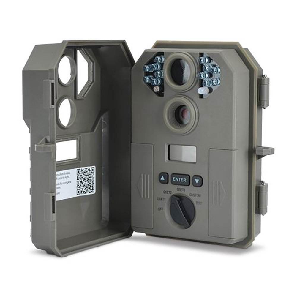 Stealth Cam P14 7MP Infrared Trail Camera and SanDisk 16GB Memory Card (6 Pack) - VMInnovations