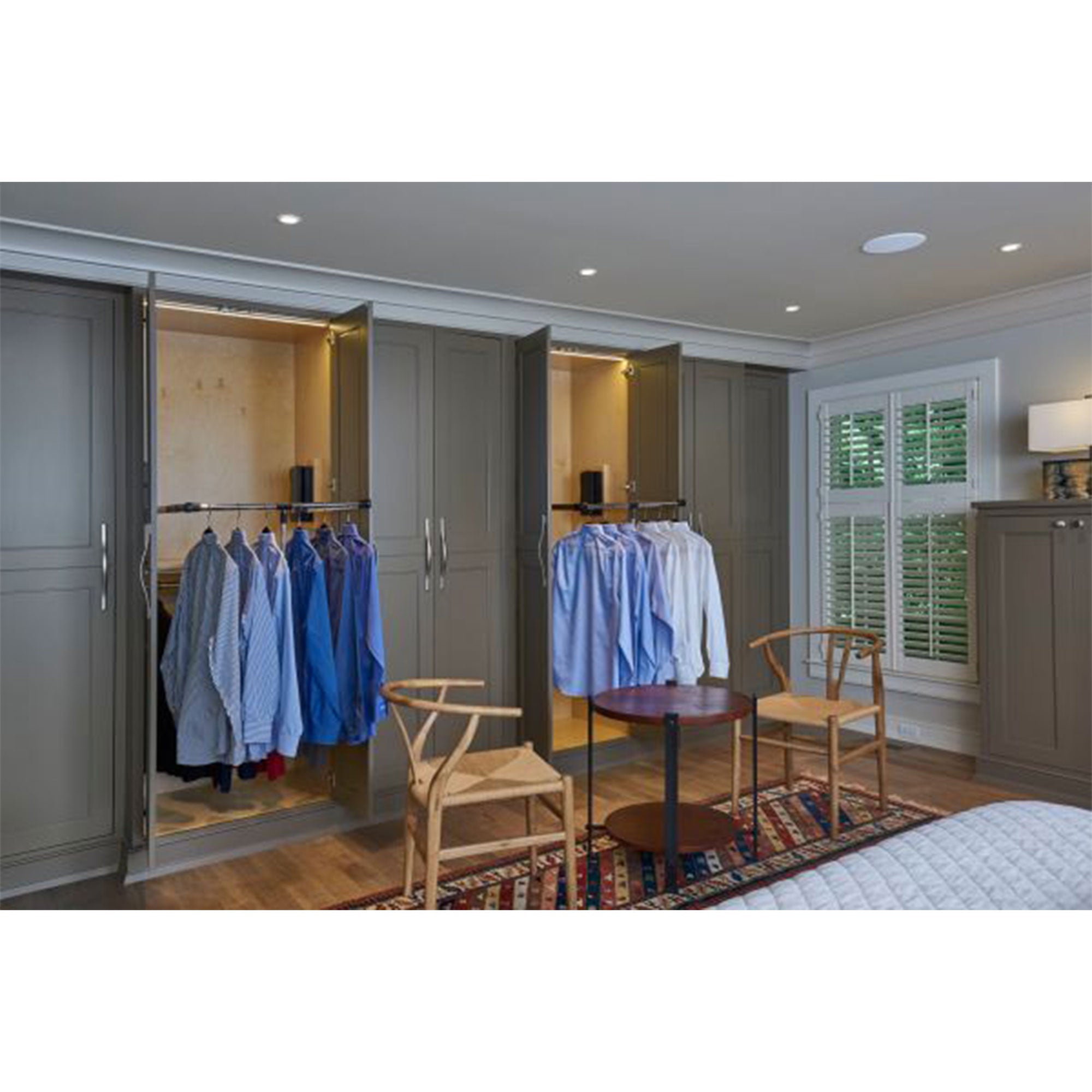 Rev-A-Shelf 26" - 35" Adjustable Pulldown Closet Rod, Chrome, CPDR-2635