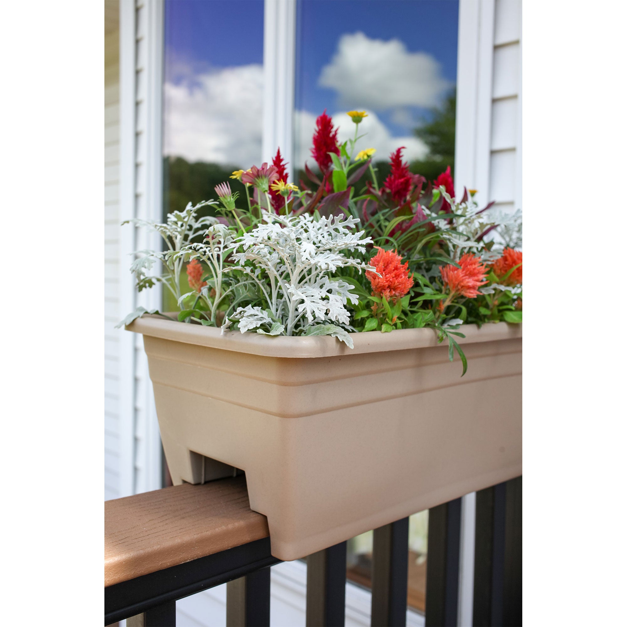 HC Companies heavy duty 24-Inch Width Deck Rail Box Planter, White w/ plugs