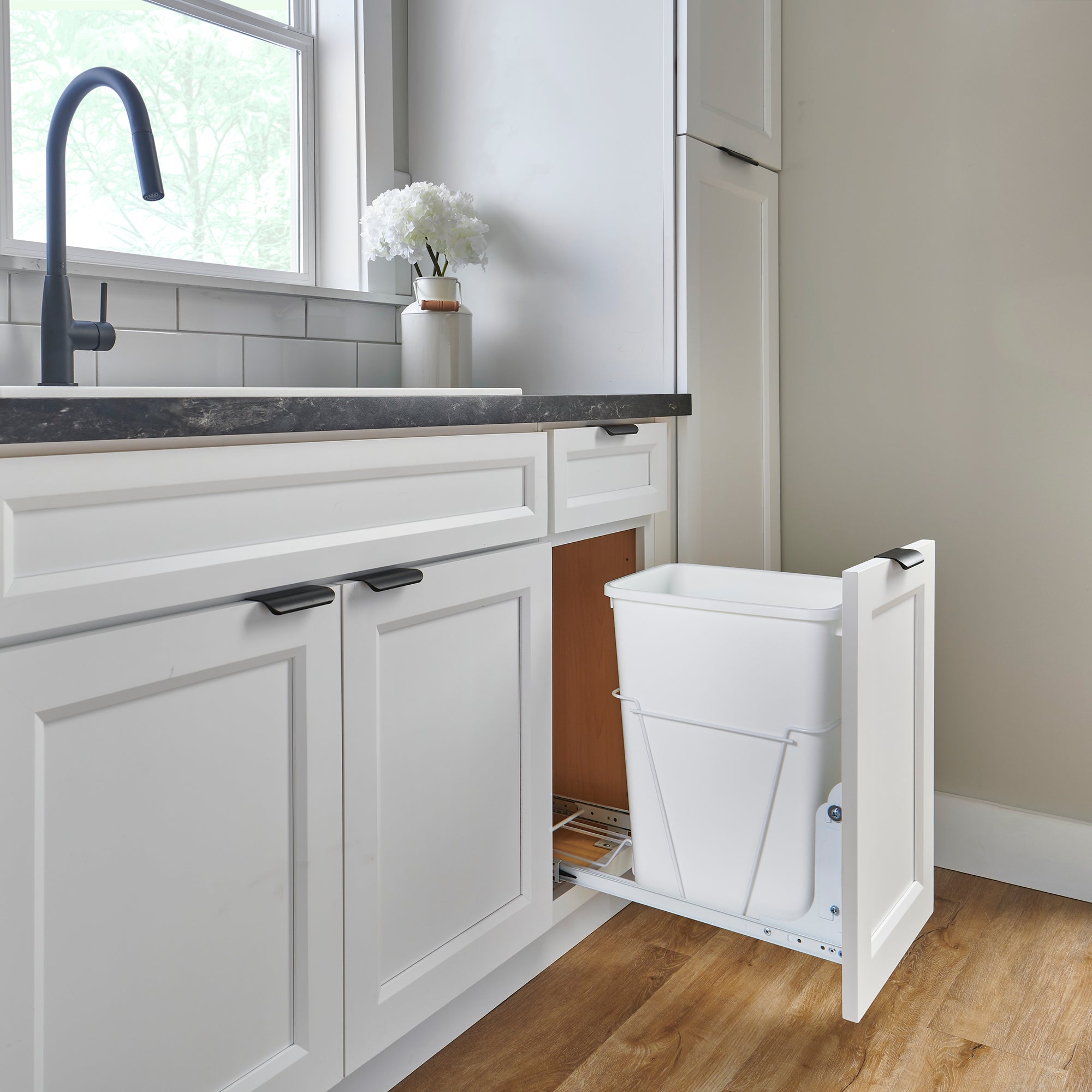 Rev-A-Shelf Single Pullout Kitchen Cabinet Trash Can 30 qt., RV-9PB S