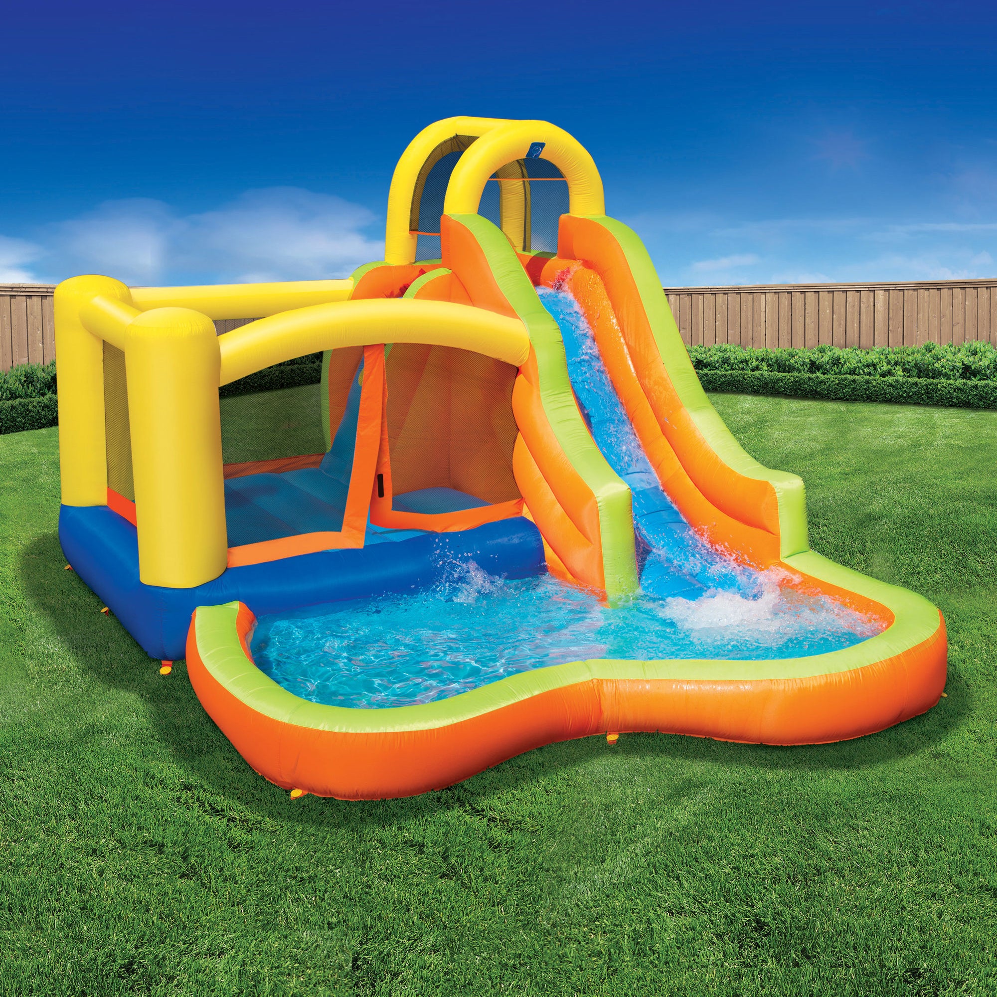 Banzai Sun 'N Splash Fun Kids Inflatable Bounce House & Water Slide (Open Box)