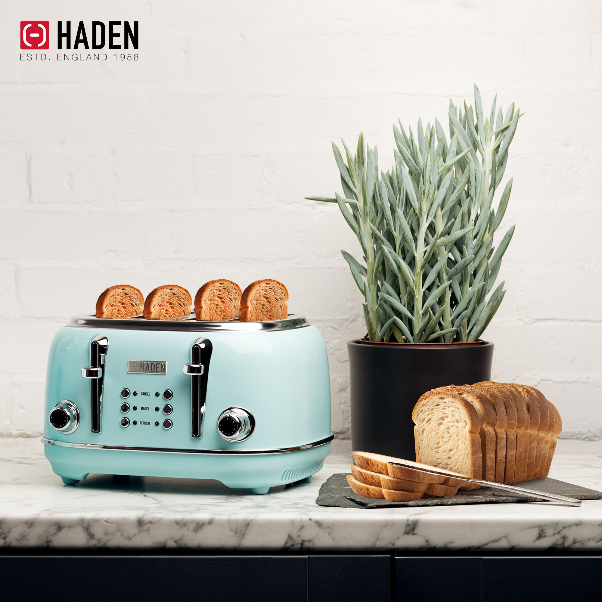 Haden Heritage 4-Slice Wide Slot Stainless Steel Body Toaster, Turquoise (Used) - VMInnovations