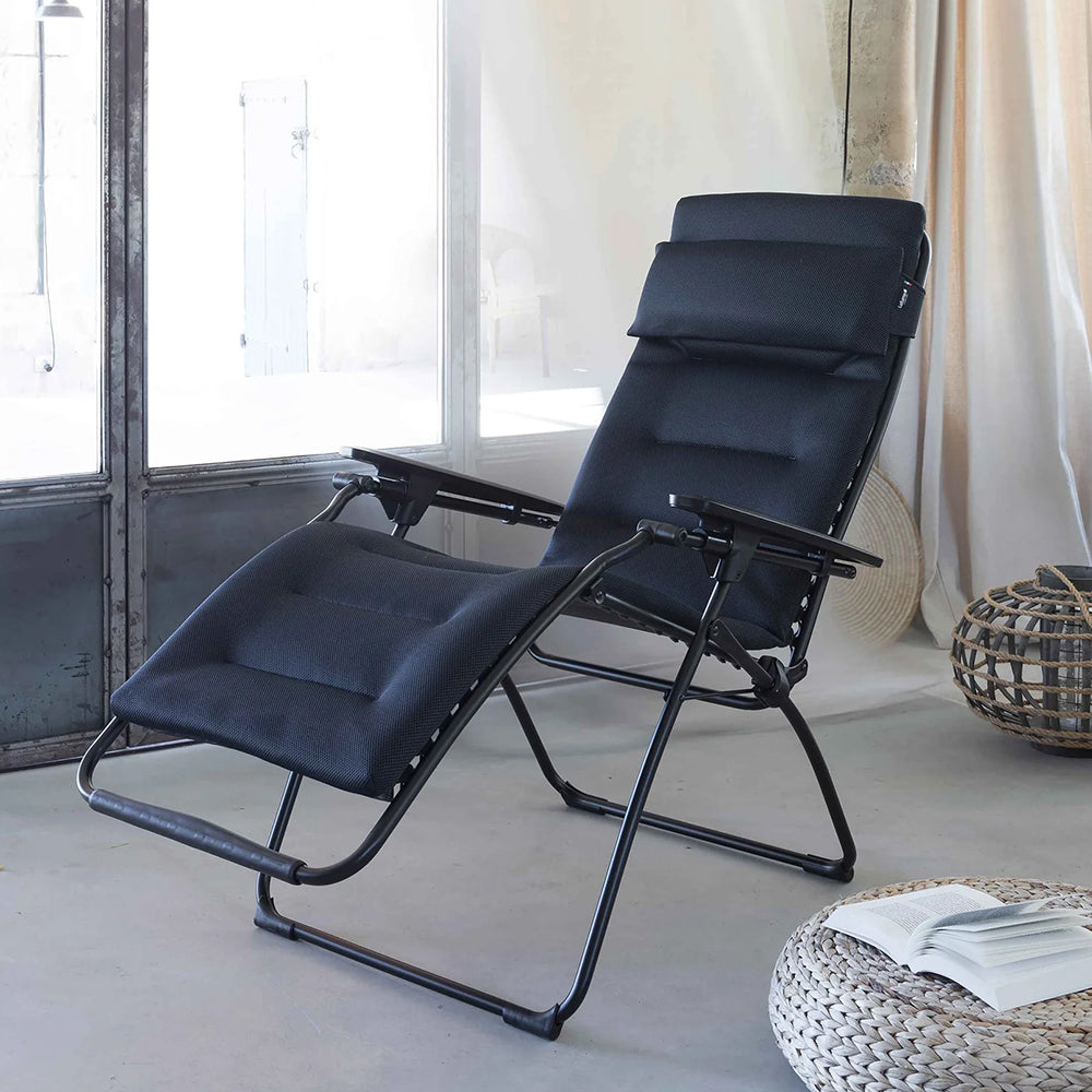 Lafuma Futura XL Air Comfort Series Outdoor Zero Gravity Lounge Chair, Black