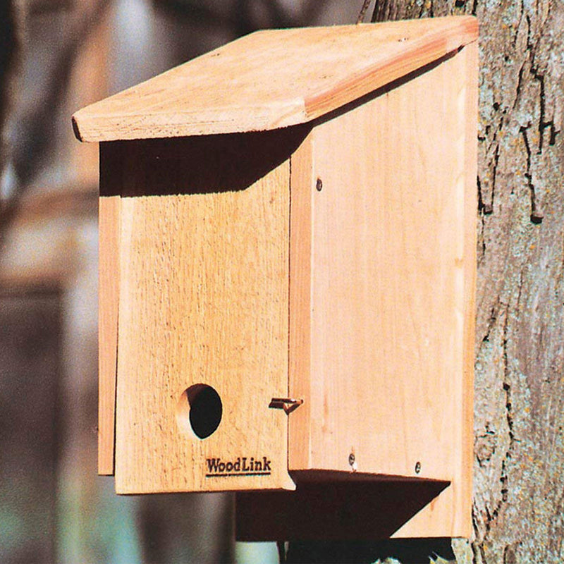 Woodlink Kiln-Dried Cedar Wood Birdhouse Winter Roosting and Shelter Box, Brown
