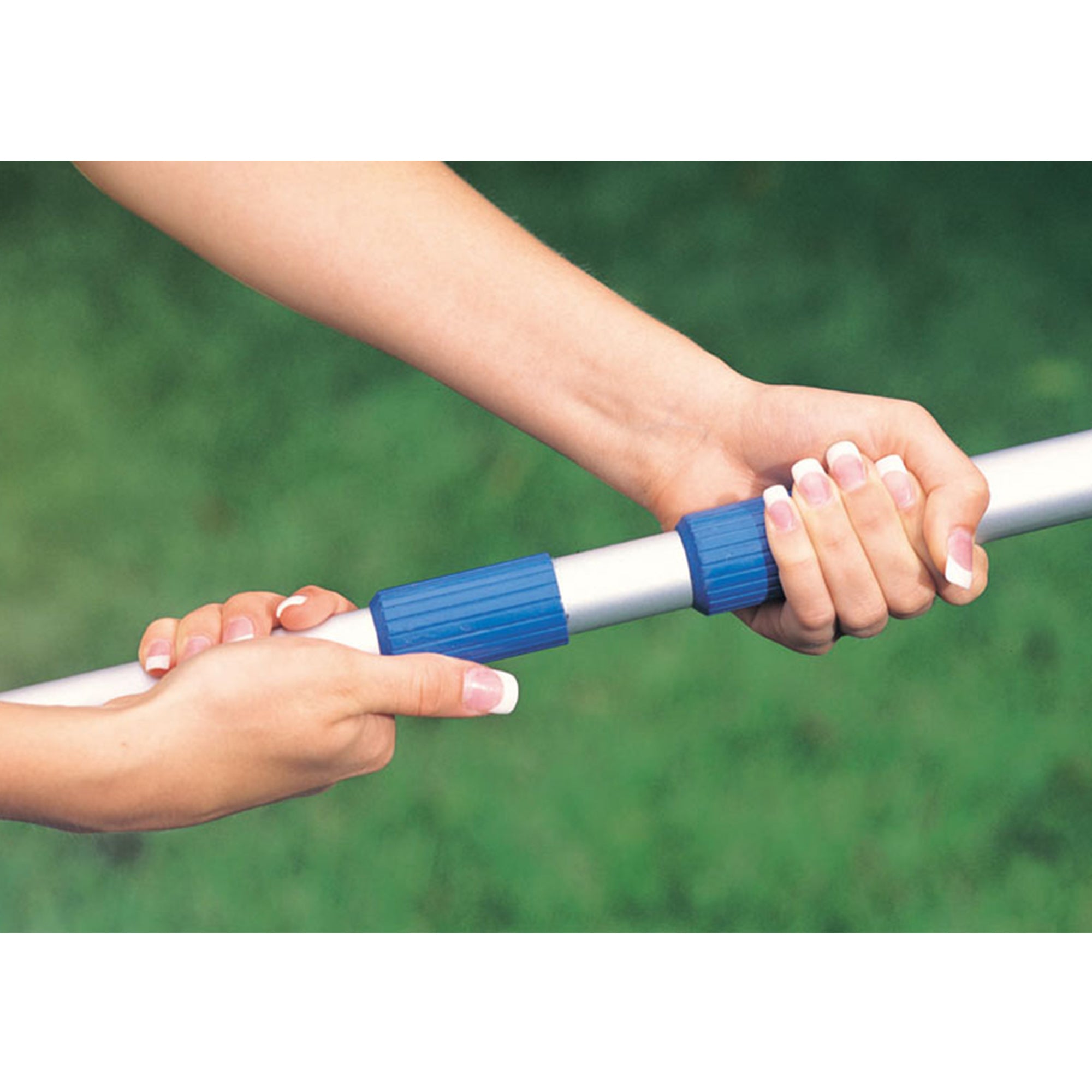 Intex 12' x 2.5' Round Pool w/ Filter Pump & Pool Cleaning Kit w/ Vacuum & Pole - VMInnovations