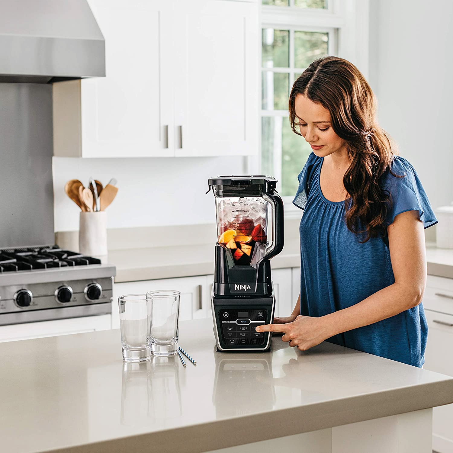 Ninja IV701 1400 Watt Blender Duo Micro Juice Technology DrinkSaver (Open Box)