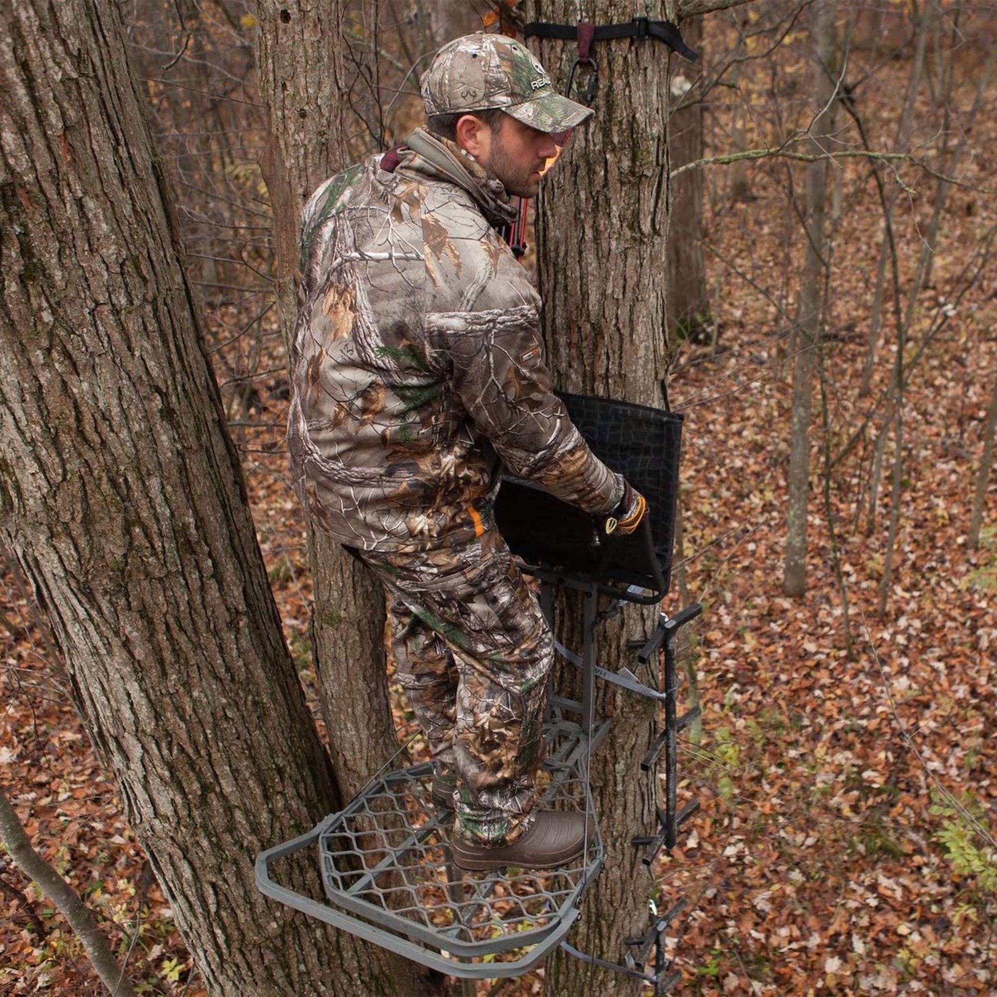 Hawk Helium Kickback LVL Steel Hang-On Tree Stand w/Leg Extension Footrest(Used) - VMInnovations