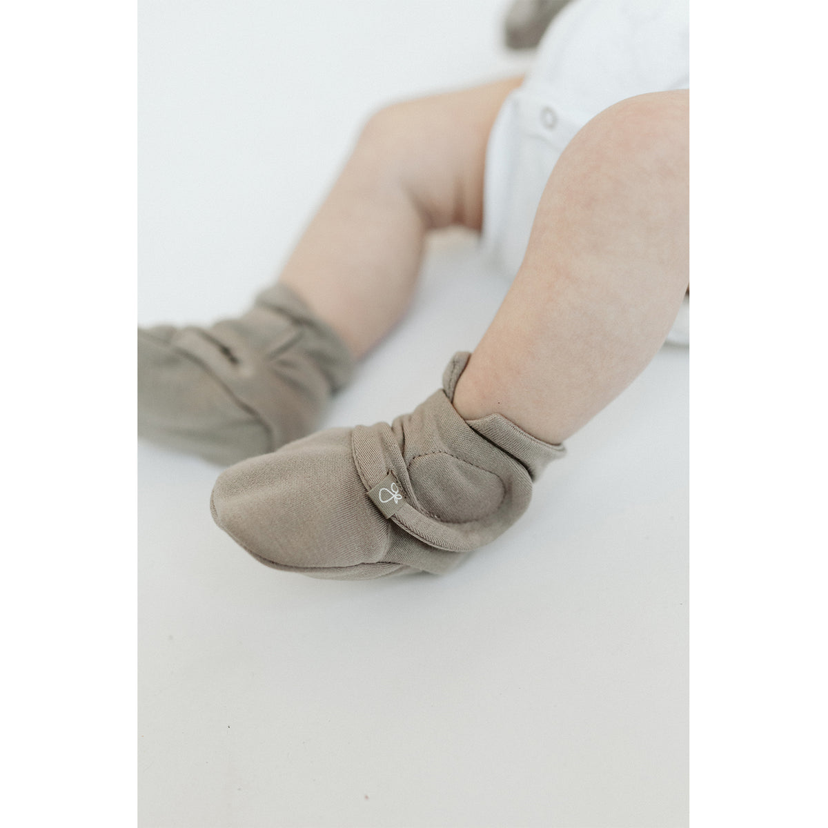 Goumikids Stay On Organic Baby Boots Infant Booties, 0-3M Gray/Pewter (2 Pairs) - VMInnovations