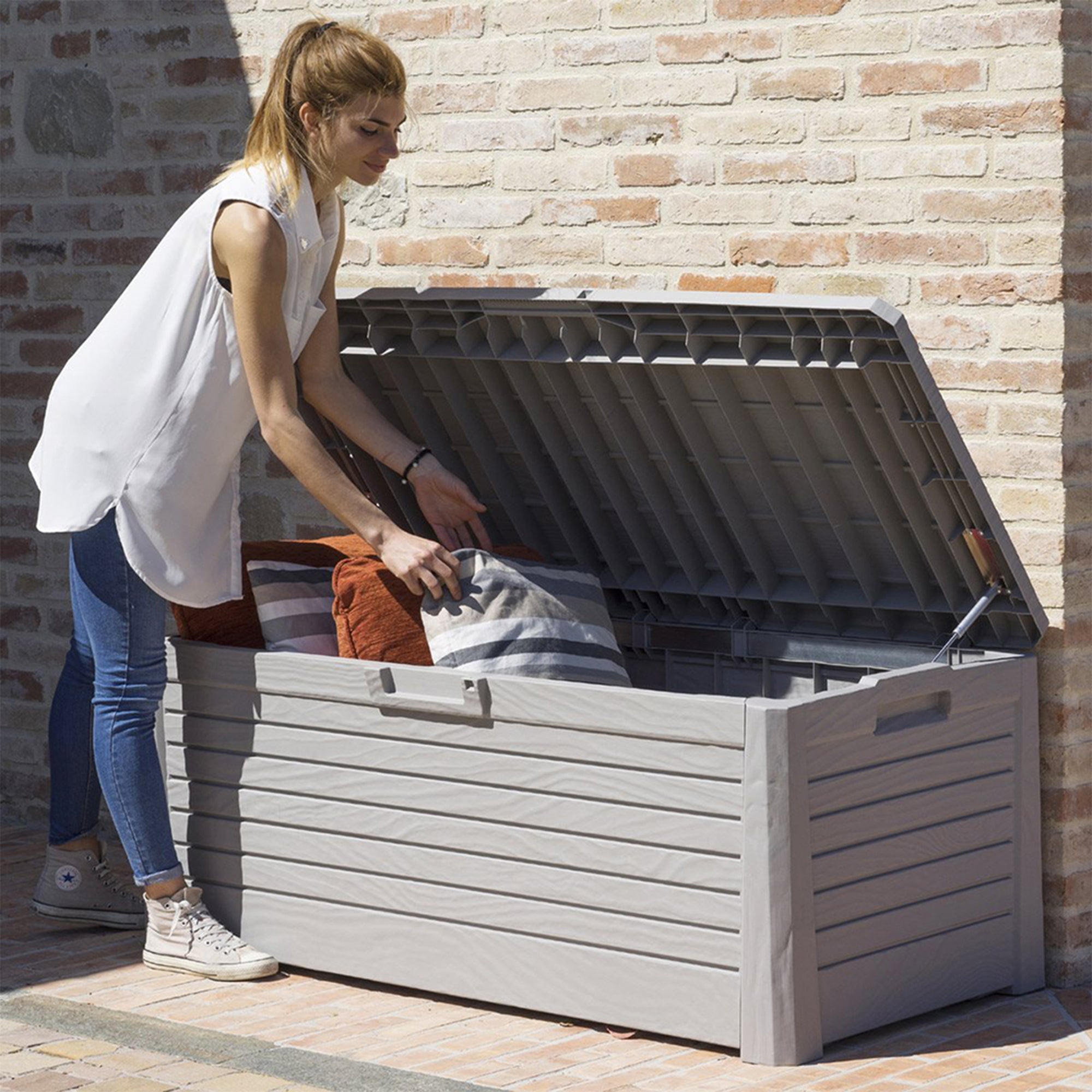Toomax Florida Deck Storage Box Bench for Furniture, 145 Gallon (Grey)(Open Box) - VMInnovations