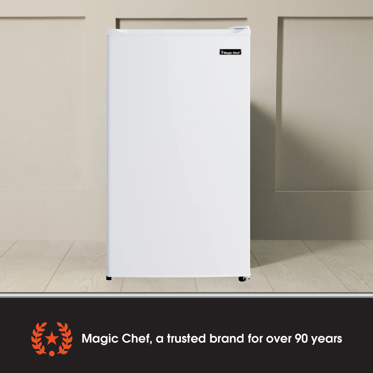 Magic Chef 3.5 Cu Ft Mini Refrigerator & Freezer, White (Certified Refurbished)