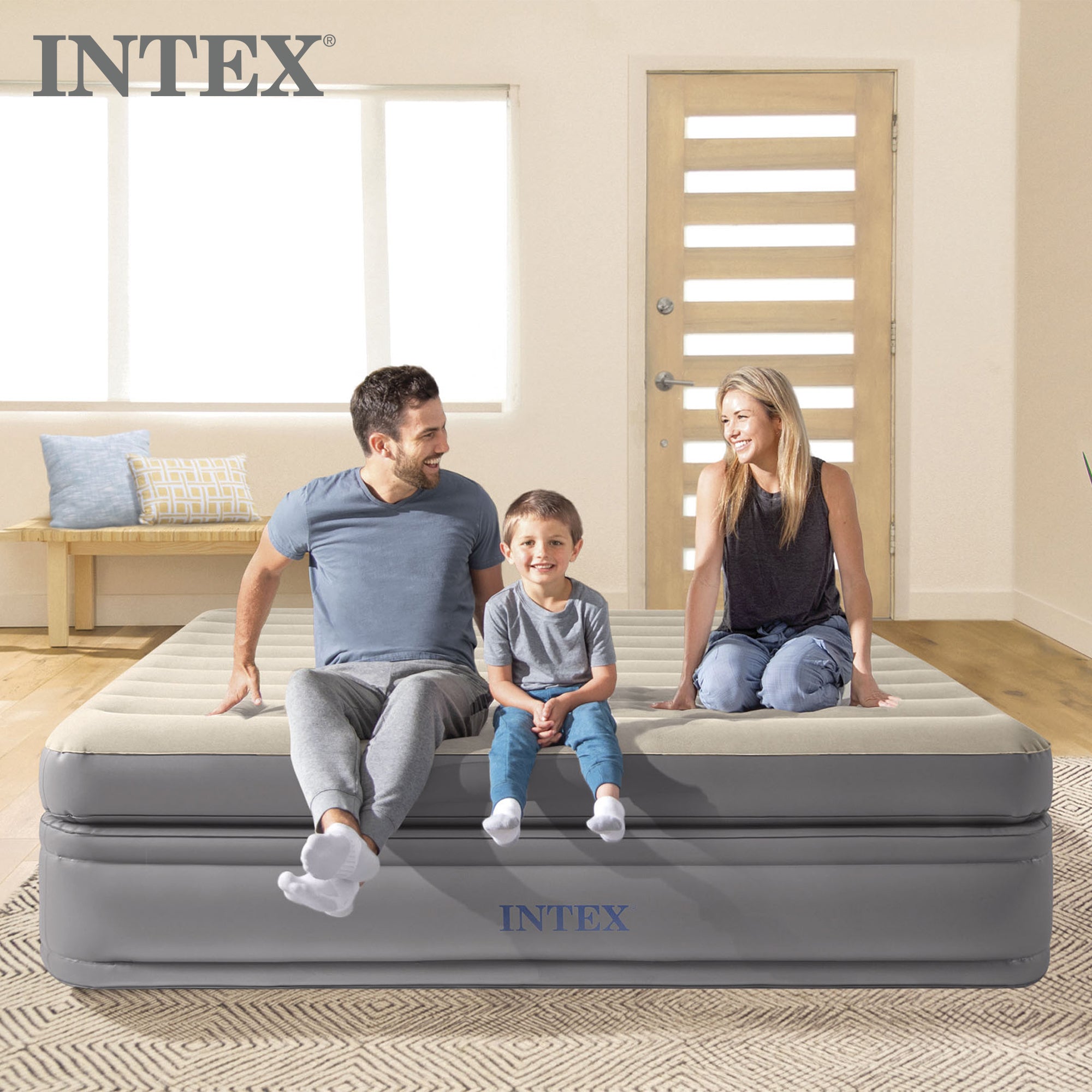Intex Dura Beam Plus Fiber-Tech Elevated Air Mattress with Built-In Pump, Queen