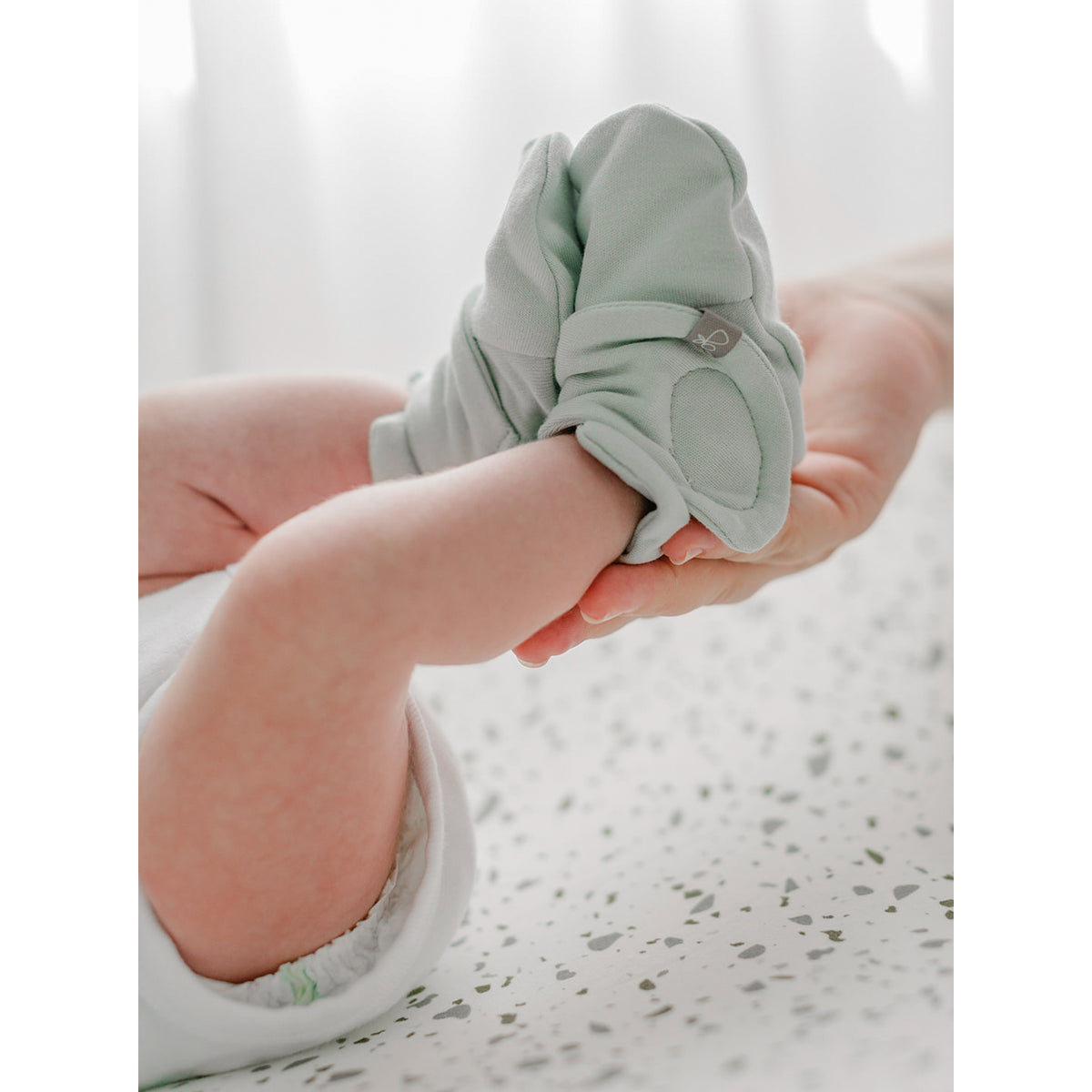 Goumikids Soft Organic Stay On Baby Boots Infant Booties Shoes, 3-6M Succulent - VMInnovations