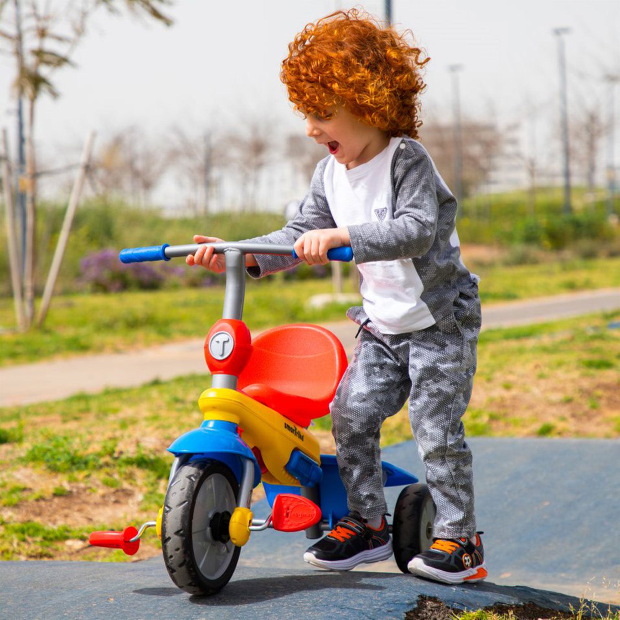 smarTrike Zoom 4 in 1 Baby Toddler Trike Tricycle Toy for 15-36 Mo, Multicolor - VMInnovations