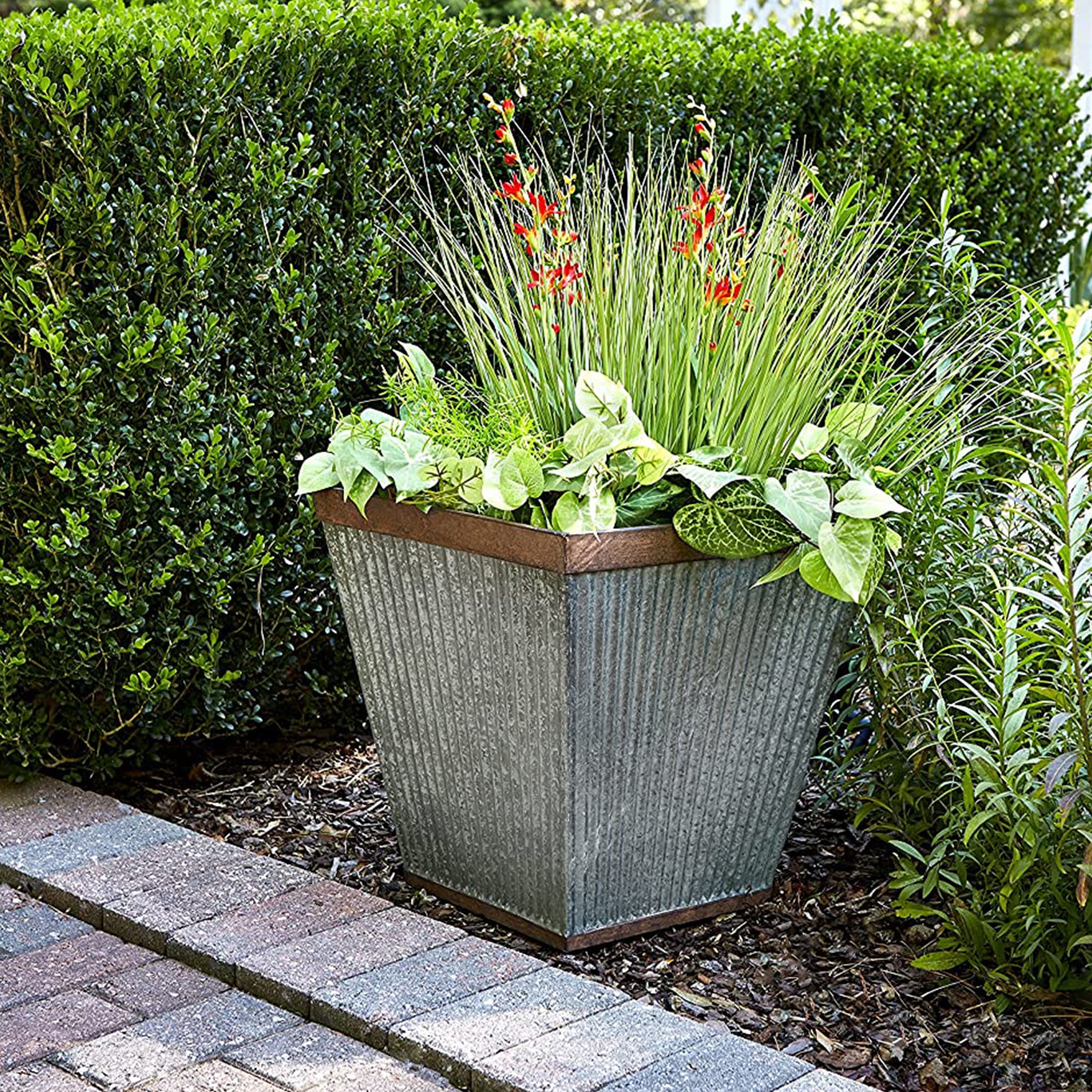 Southern Patio 16 Inch Square Rustic Resin Outdoor Box Flower Planter (Open Box) - VMInnovations