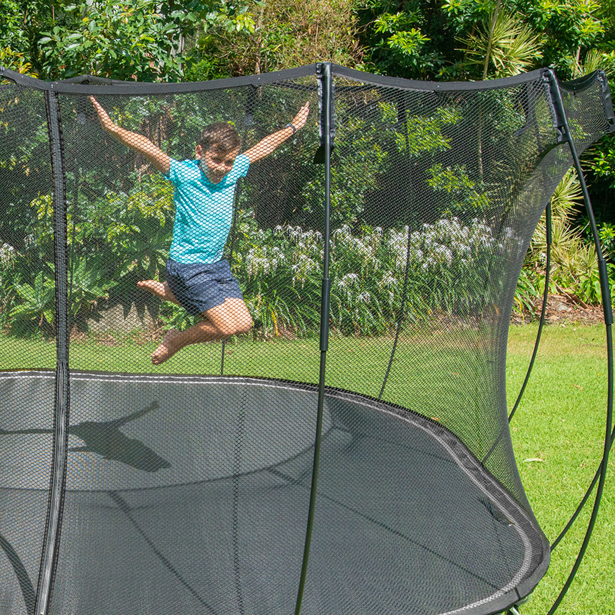 Springfree Trampoline Kids Large Square 11 Ft Trampoline w/ Enclosure (Open Box)