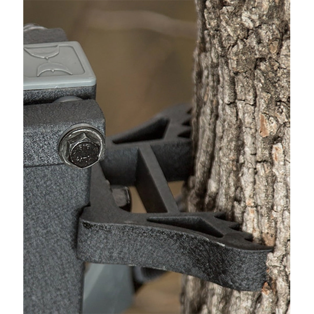 Hawk Ranger Traction Climbing Sticks with Treestand and Full Body Safety Harness - VMInnovations
