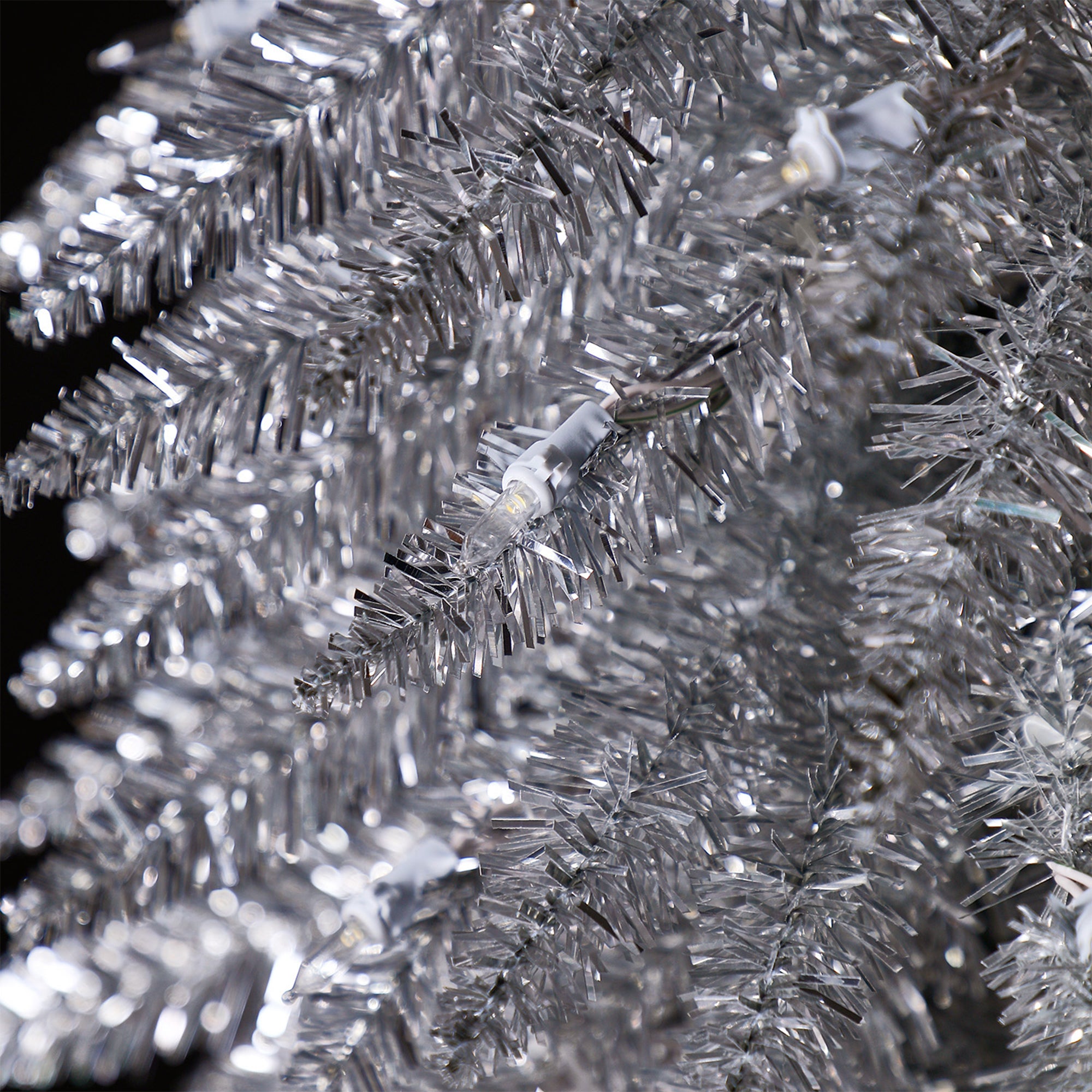Evergreen Classics 5' Silver Pencil Pine Christmas Tree & Warm White LEDs (Used) - VMInnovations