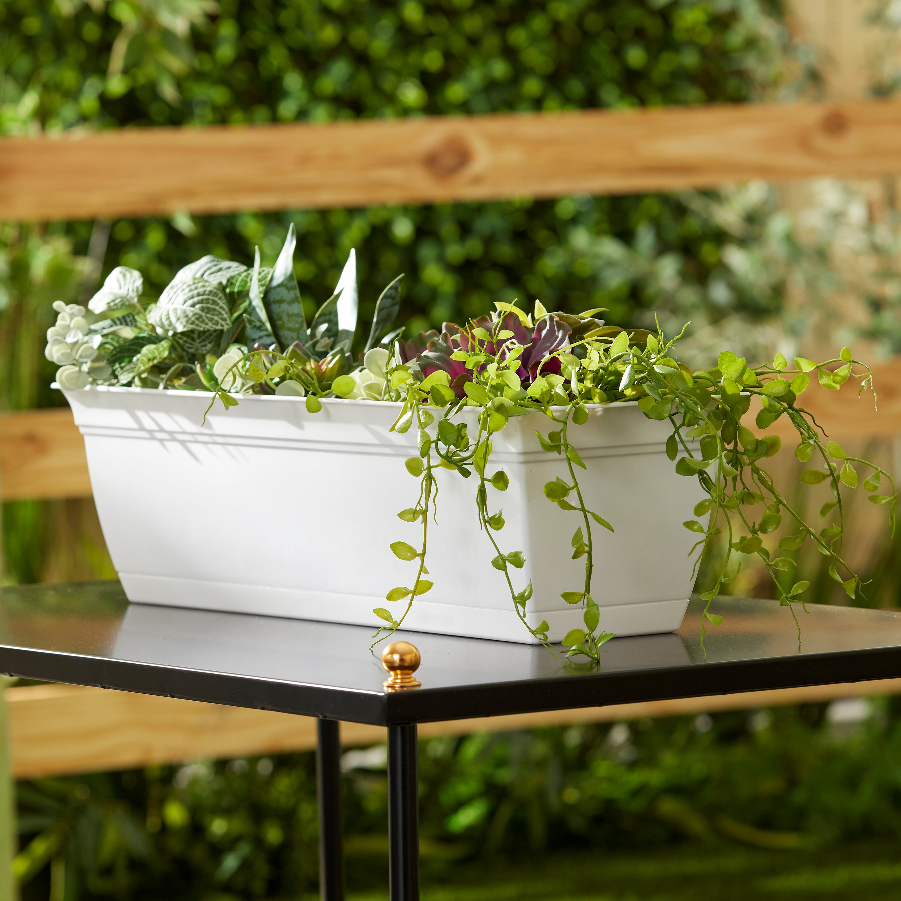 The HC Companies 24" Eclipse Window Flower Box with Removable Saucer,White(Used) - VMInnovations