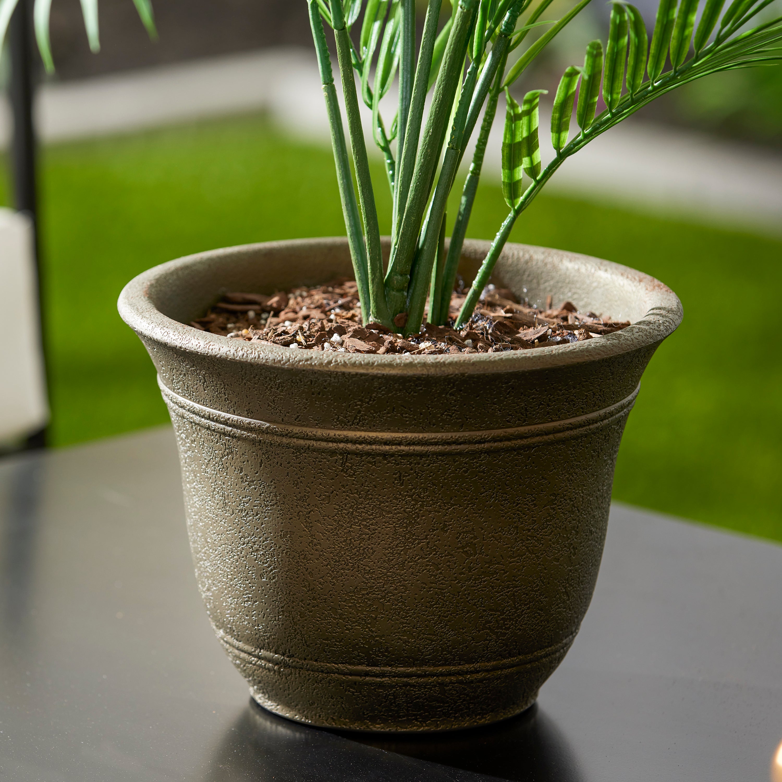 HC Companies Sierra 10 Inch Resin Flower Planter Pot, Celtic Bronze (Open Box) - VMInnovations