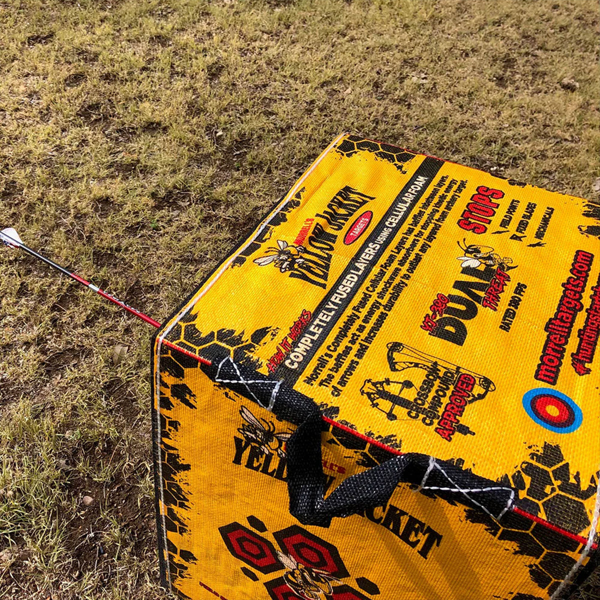 Morrell Yellow Jacket 380 FPS Dual Threat Cube Any Tip Archery Target (Open Box)