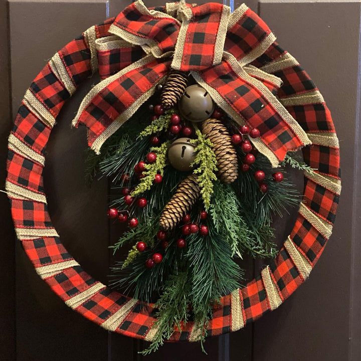 Haute Decor 18" Round Indoor/Outdoor Christmas Wreath w/Pinecones, Buffalo Check - VMInnovations