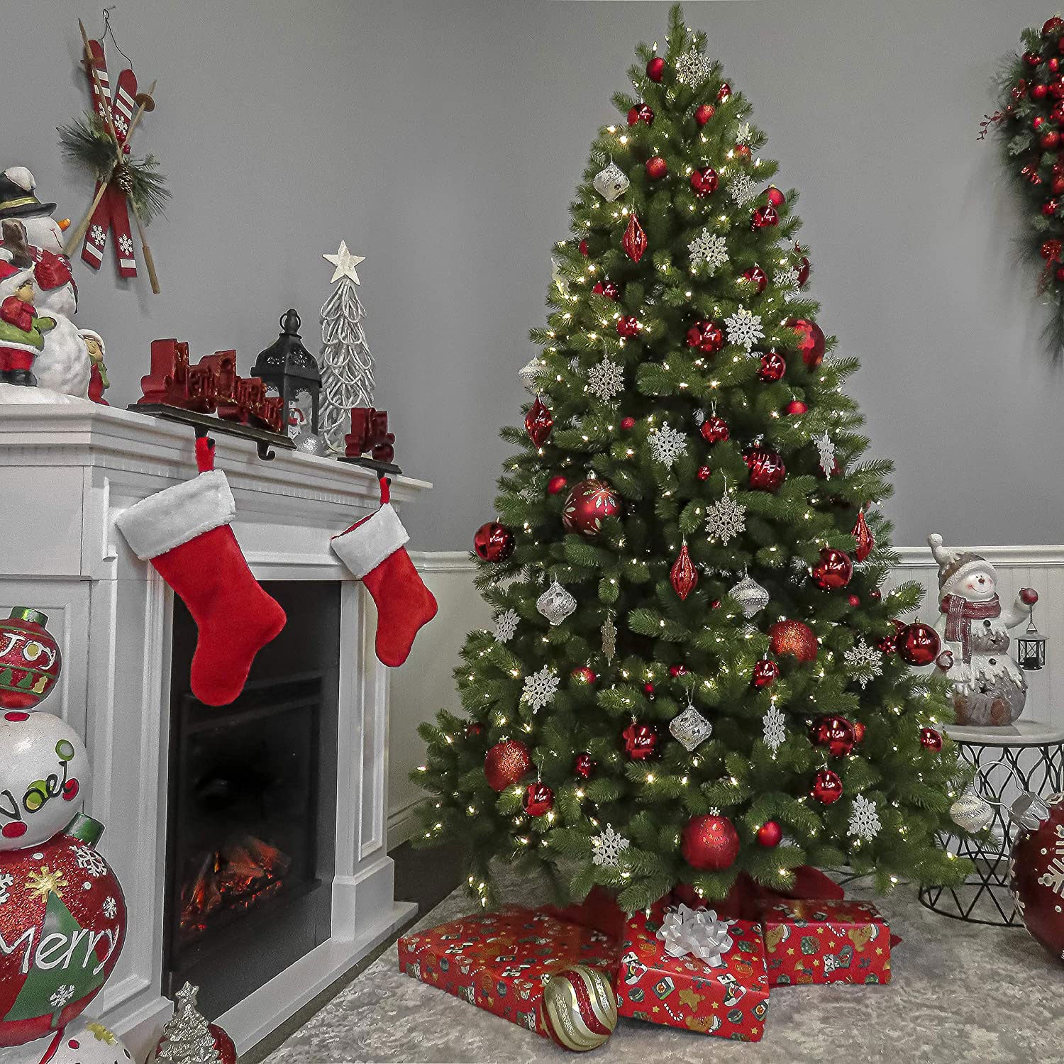 National Tree Company Douglas 6.5 Ft Artificial Christmas Tree w/Stand (Used) - VMInnovations