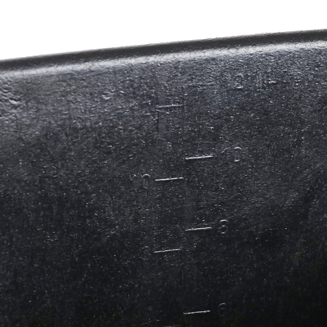 Farm Innovators FB-80R Rubber 3 Gallon Flat Back Heated Bucket, 70 Watt, Black - VMInnovations