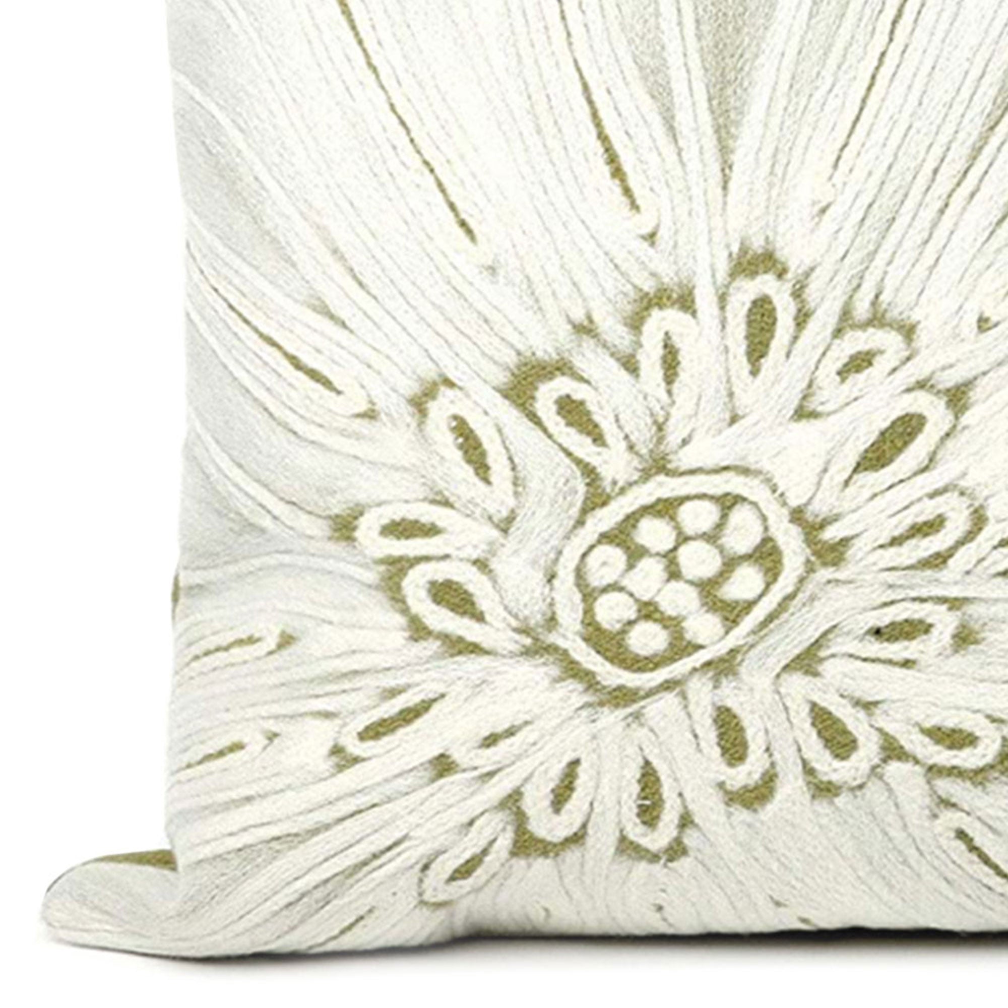 Visions II Indoor Outdoor Patio Accent Pillow, Flower, 12 x 20 Inch (Open Box) - VMInnovations