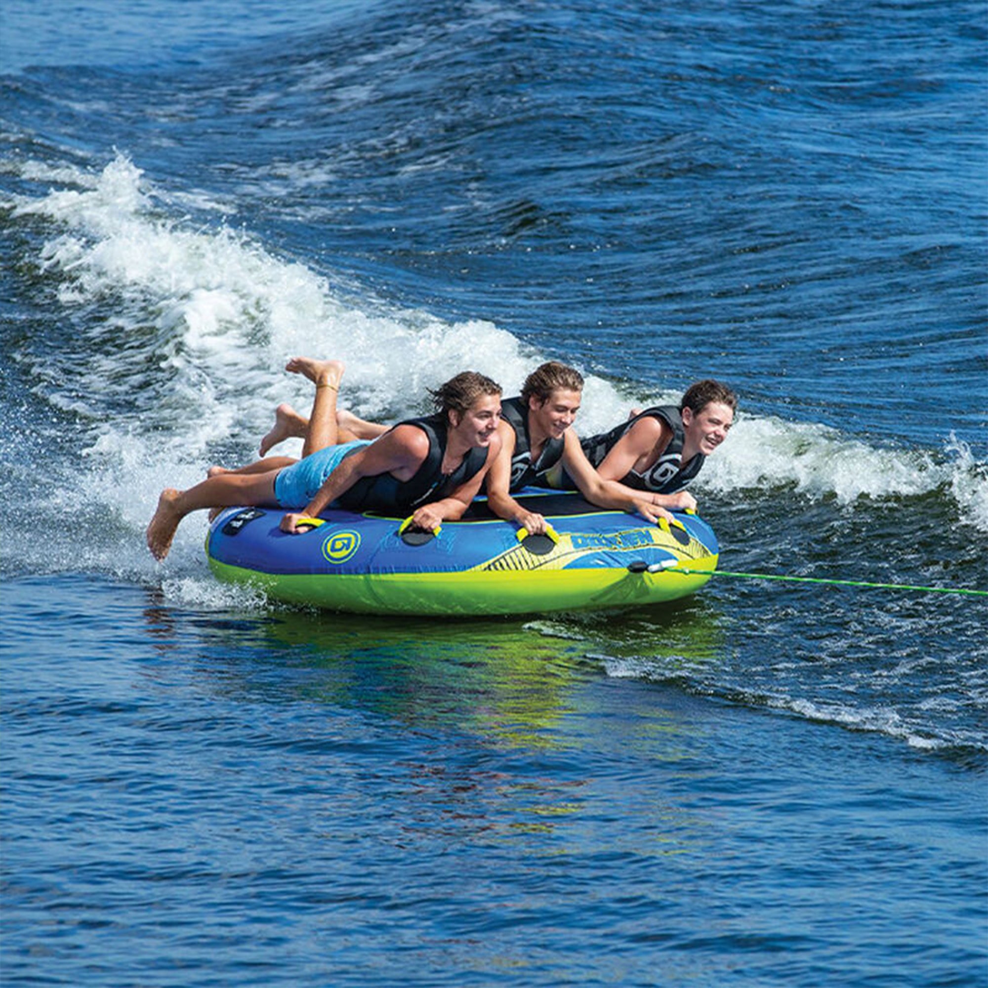 O'Brien Oval Shock Ball Towable Rope Float and Screamer Inflatable Boating Tube