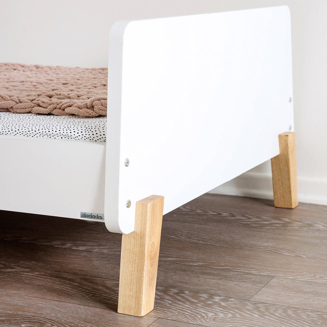 dadada Muse Low Profile Toddler Bed w/2 Removeable Side Rails, White (Open Box) - VMInnovations