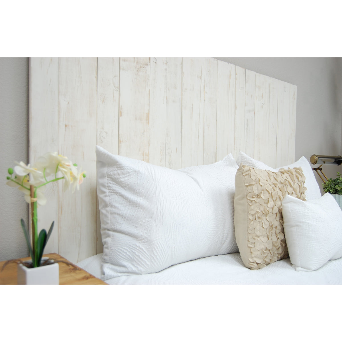 Barn Walls Floating Hanger 3 Panel Wall Headboard, Whitewash, Queen (Open Box)