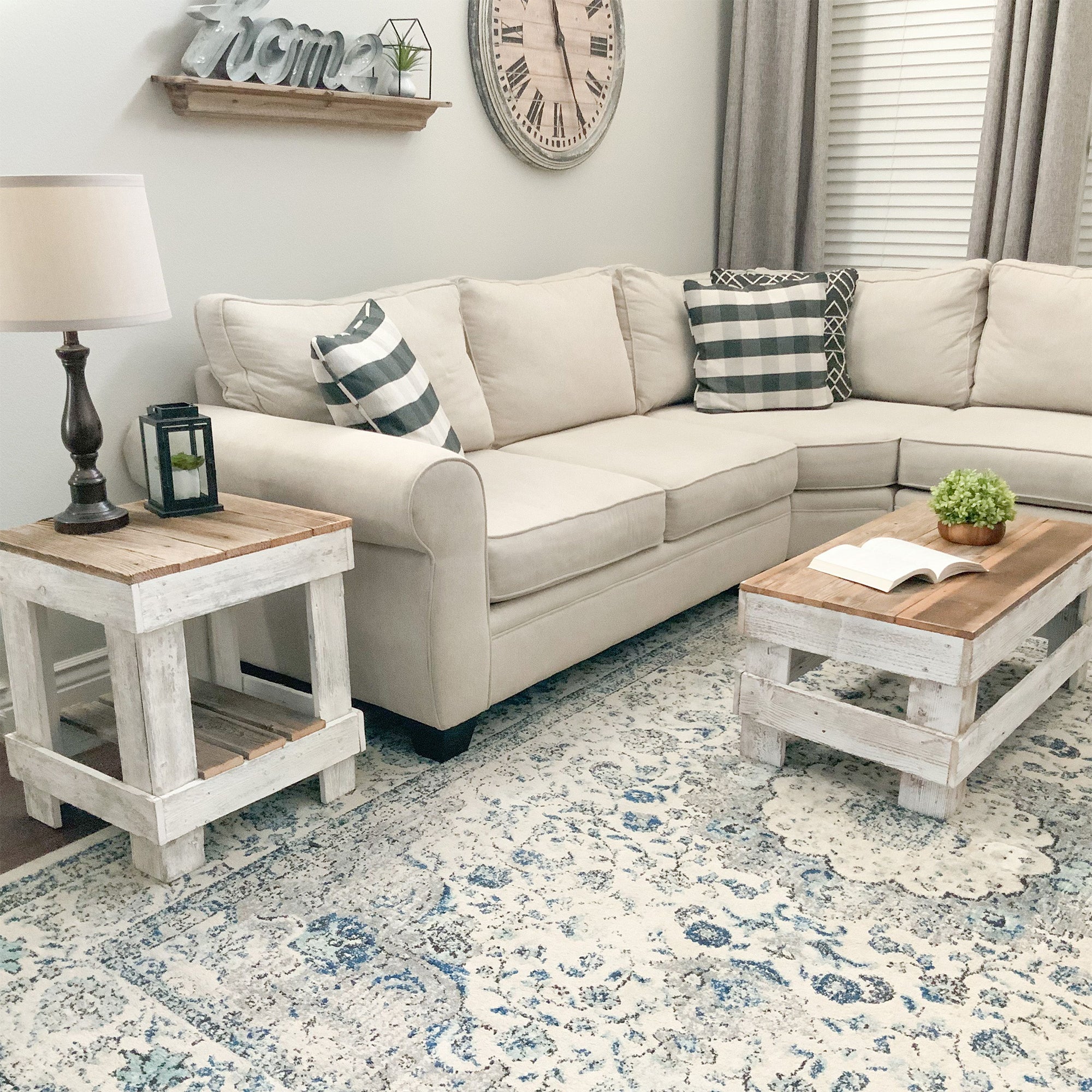 del Hutson Designs Landmark Pine Wood Farmhouse End/Coffee Table, Natural/White