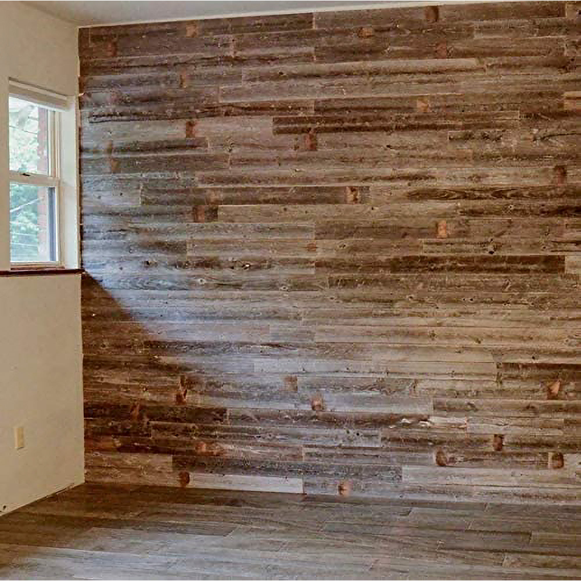 Rockin' Wood Self Adhesive Reclaimed Barn Wood Paneling, Natural (Open Box)