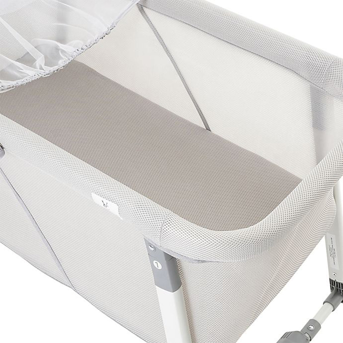 Venice Child Malibu Dreams Portable Rocking Mini Bassinet w/ Cover Sheet, Gray - VMInnovations