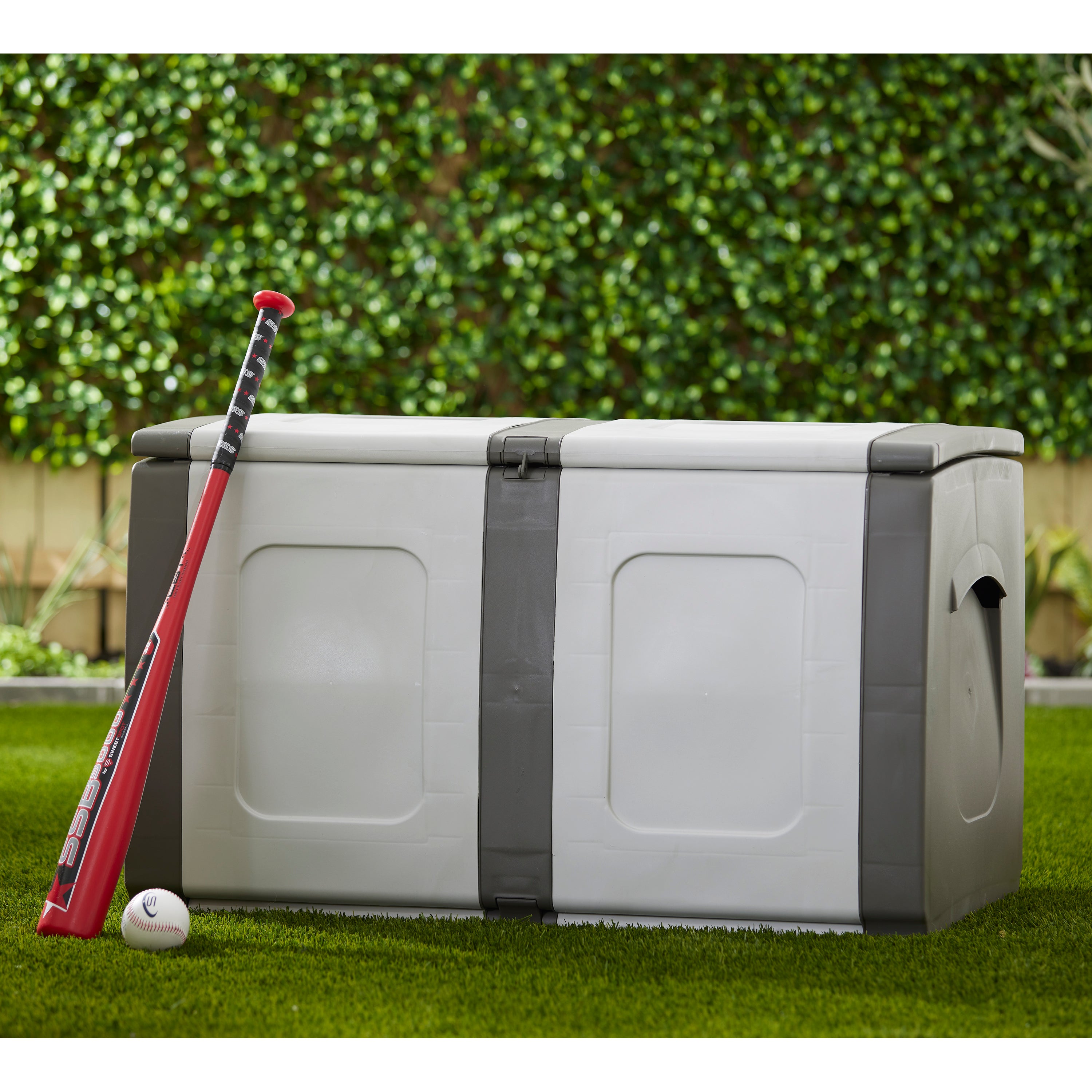 Homeplast Regular Outdoor Heavy Duty Plastic Storage Deck Box (Used) - VMInnovations