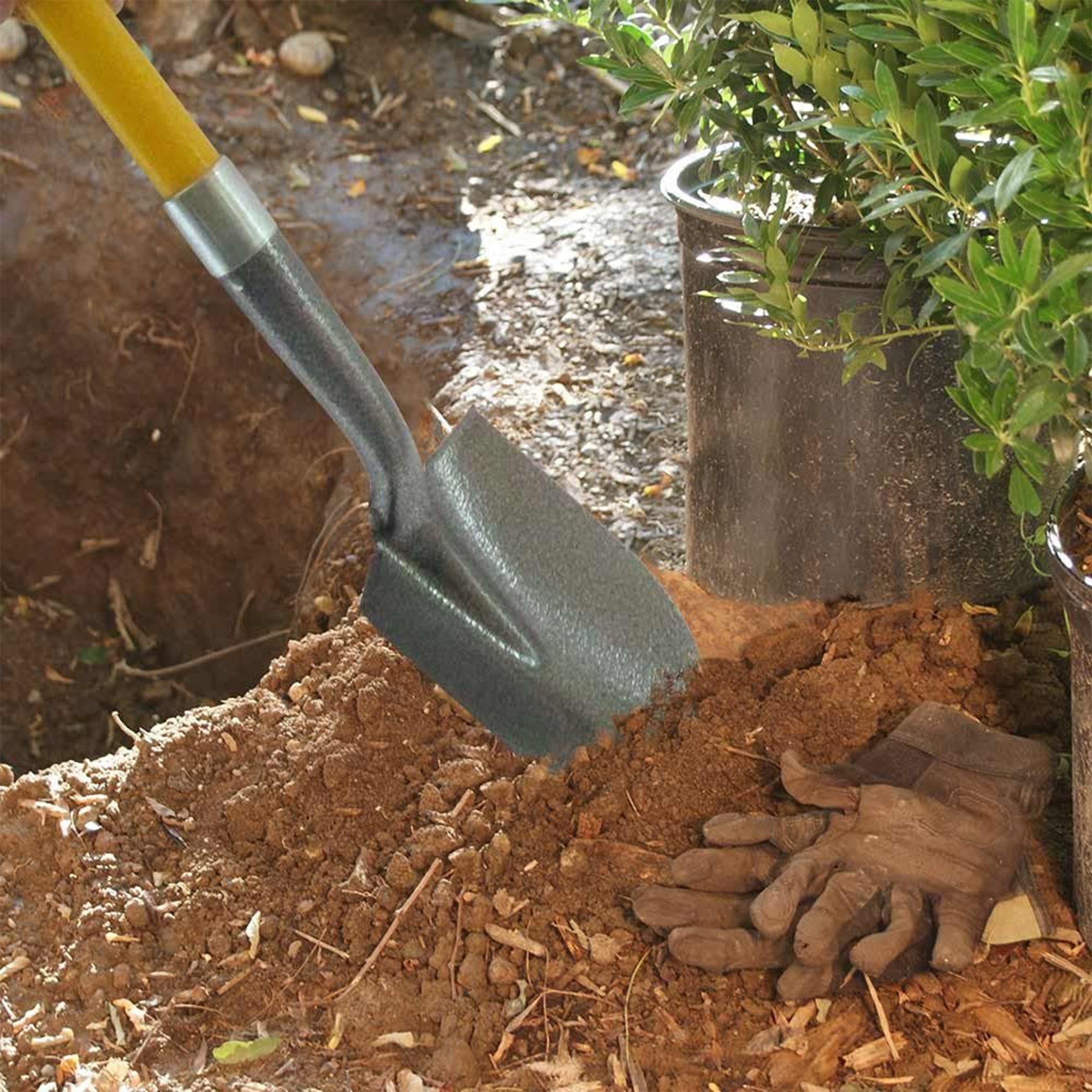 CENTURION 3 Piece Cutting Combo Set and 26.5 Inch Shorty Shovel w/ D Grip Handle